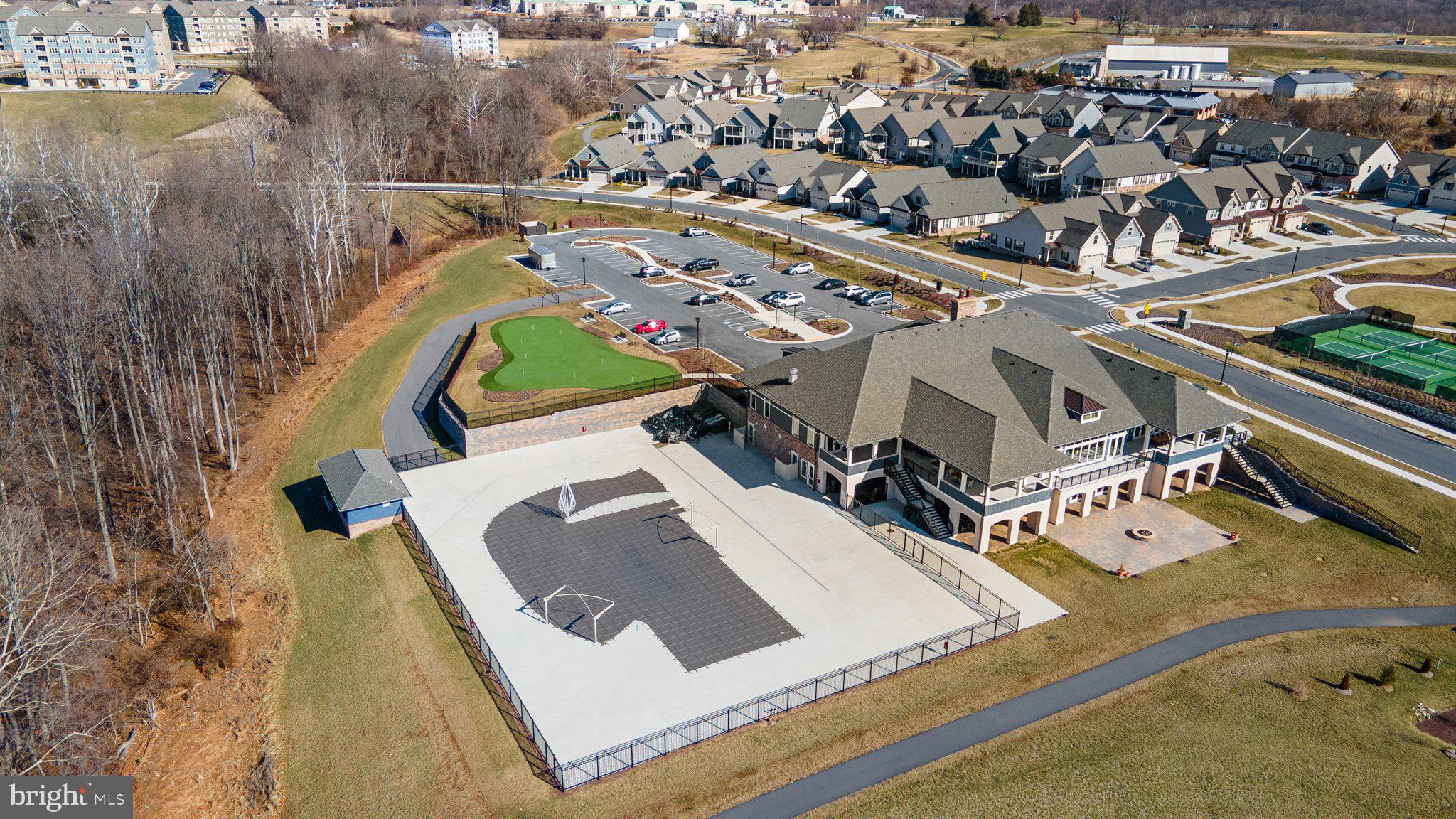 THE WOODLANDS - Residential Lease