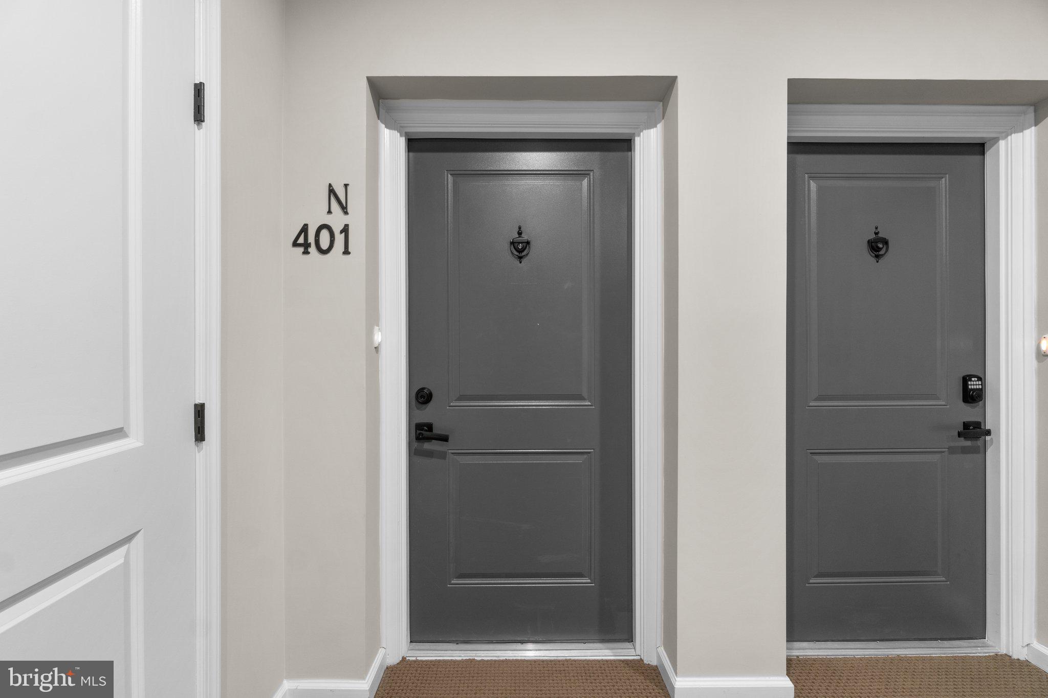 THE WOODLANDS - Residential Lease