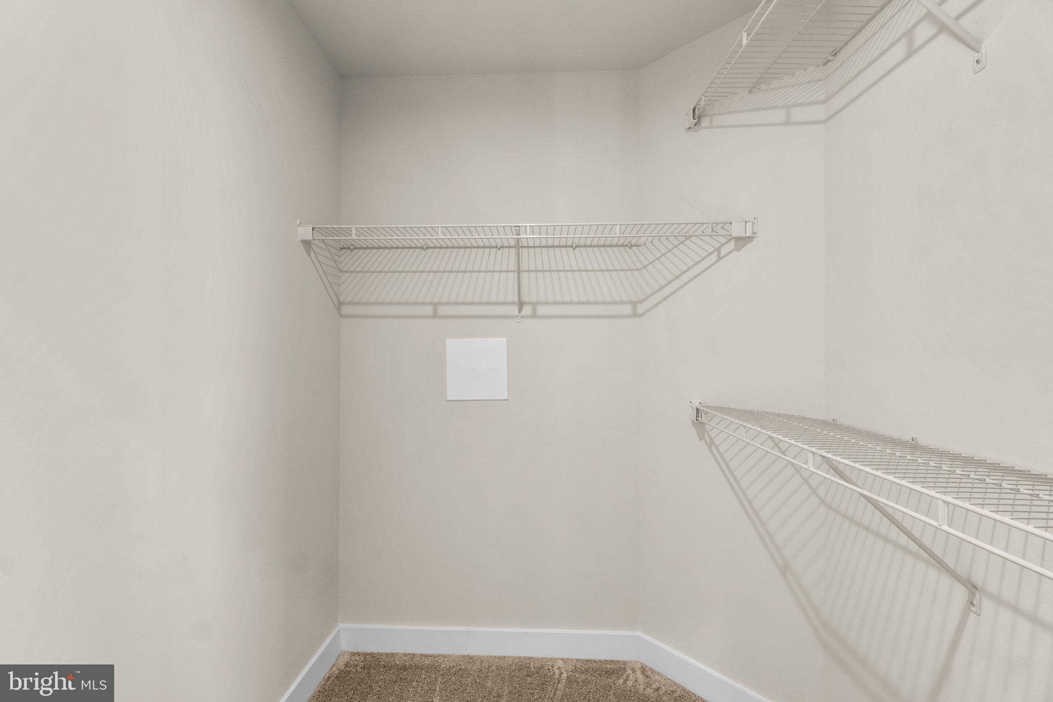 THE WOODLANDS - Residential Lease