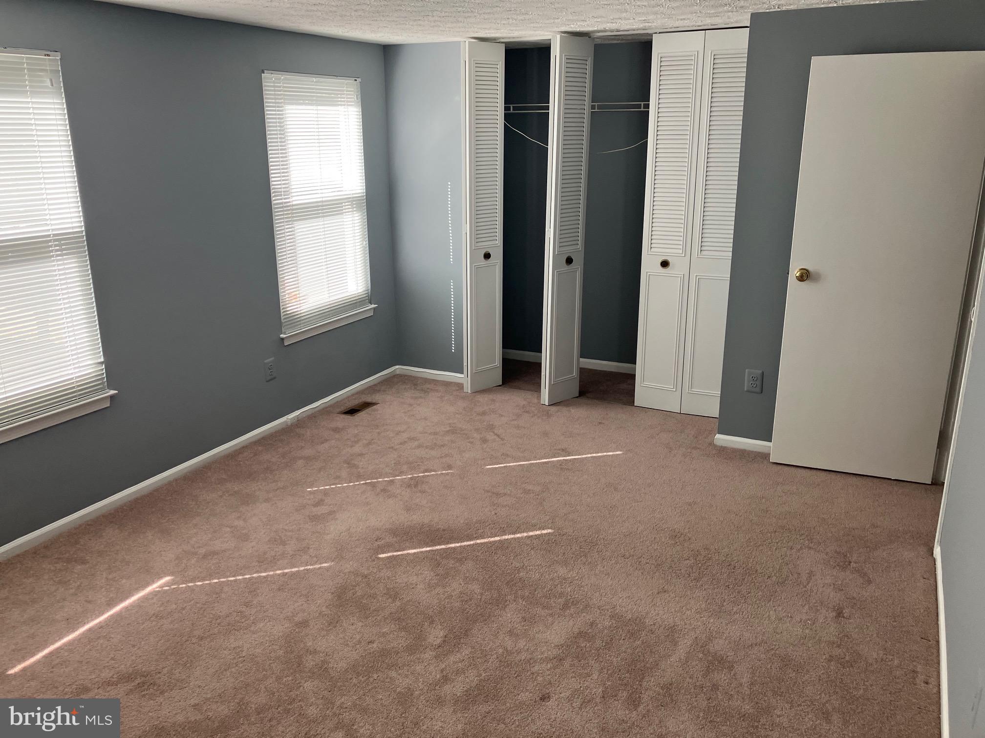 RIDGEVIEW ESTATES - Residential Lease