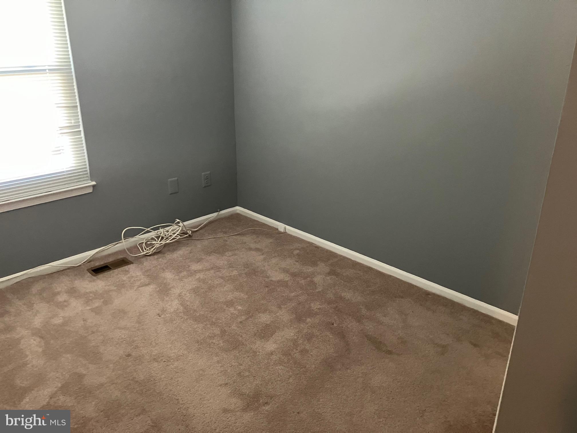 RIDGEVIEW ESTATES - Residential Lease