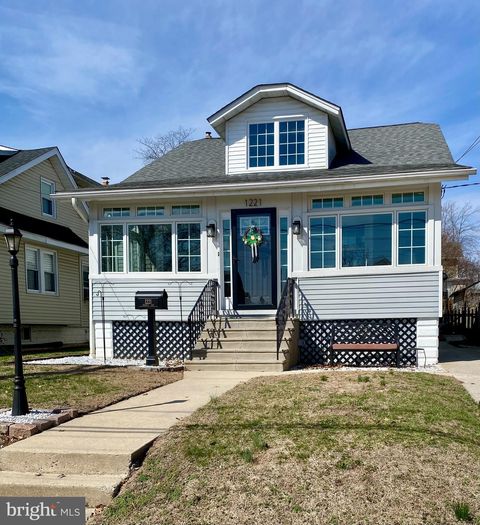 1221 WALNUT AVENUE HADDON TOWNSHIP NJ 08107