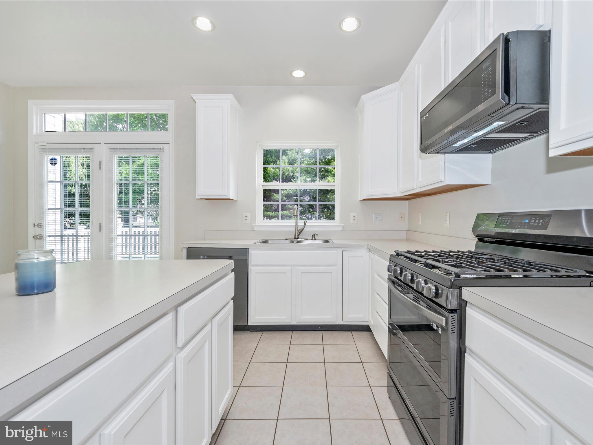 WALNUT RIDGE - Residential