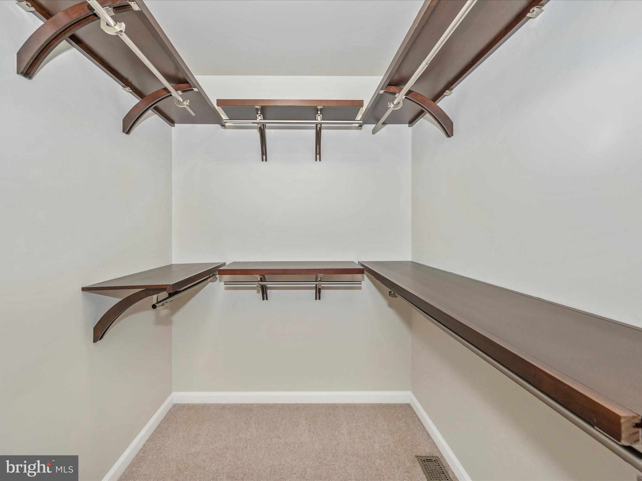 WALNUT RIDGE - Residential