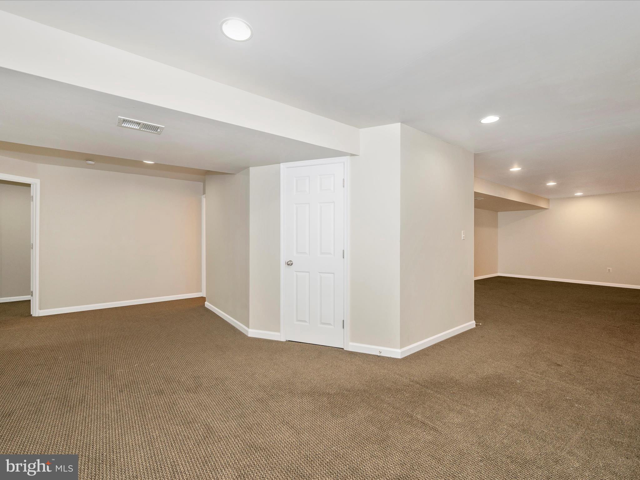 WALNUT RIDGE - Residential