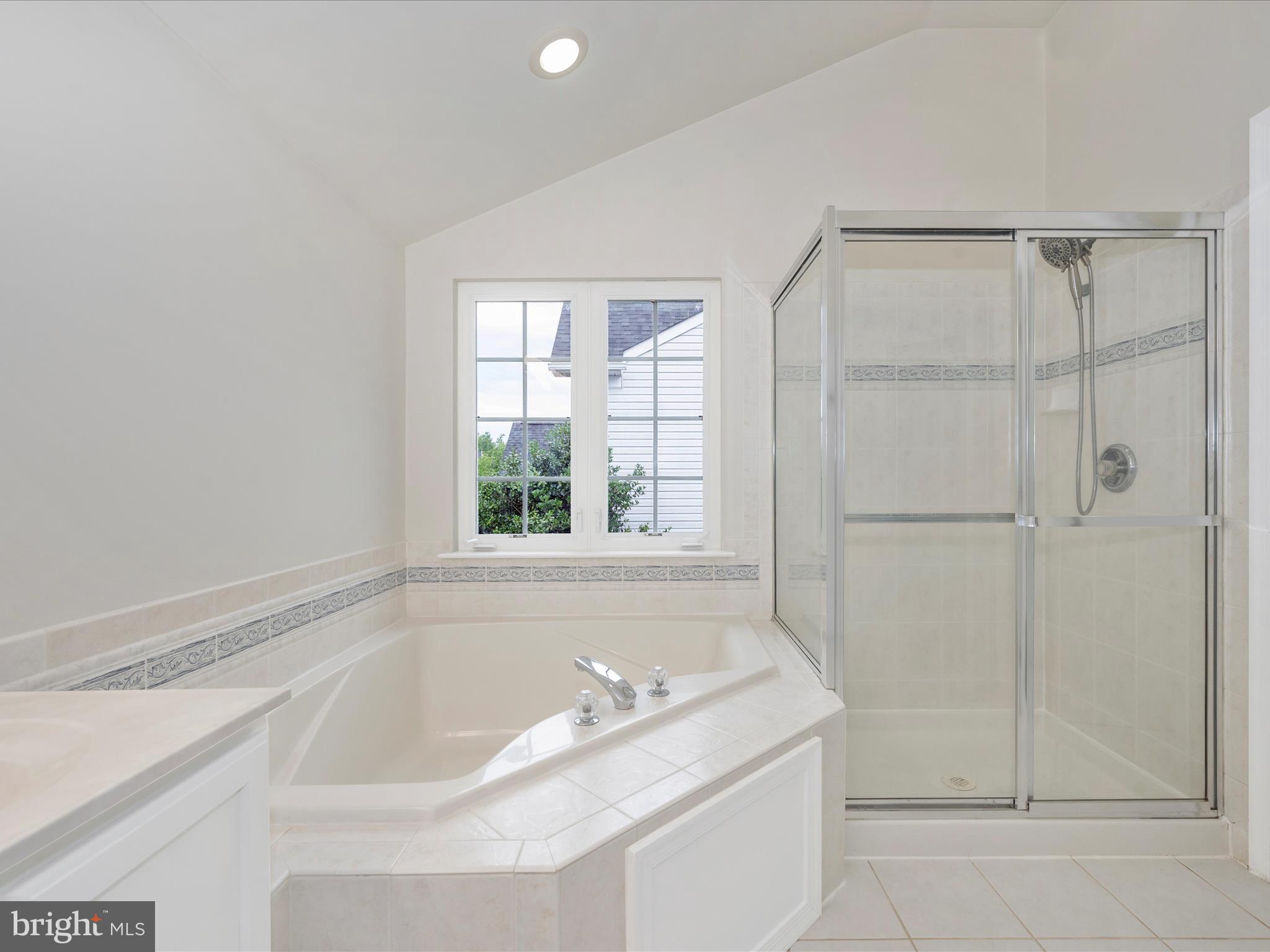 WALNUT RIDGE - Residential