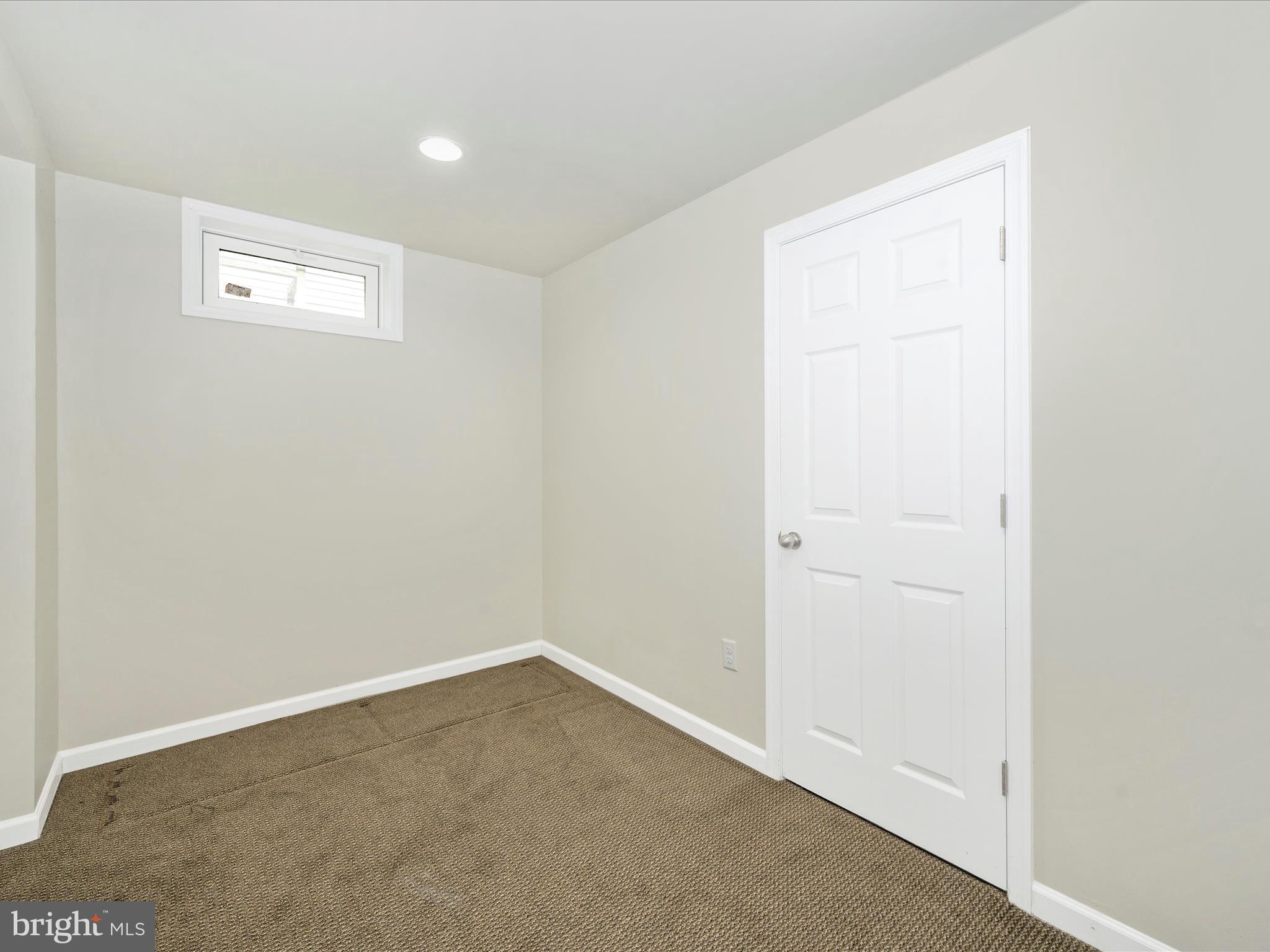 WALNUT RIDGE - Residential