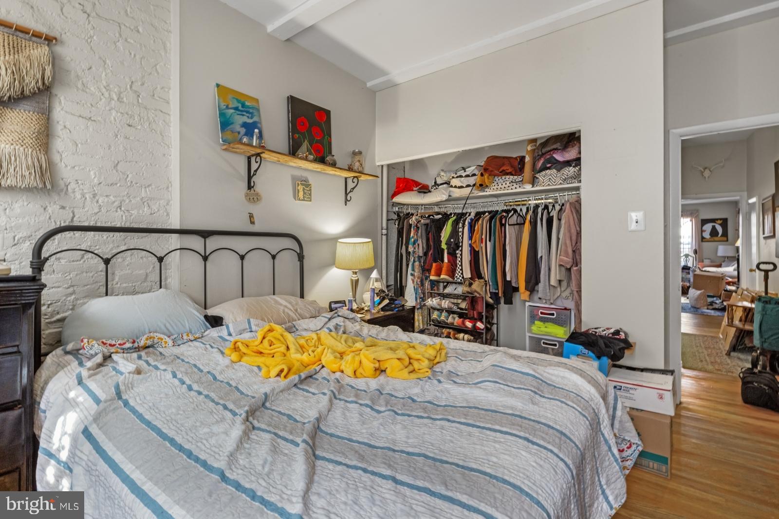 FAIRMOUNT - Residential Lease