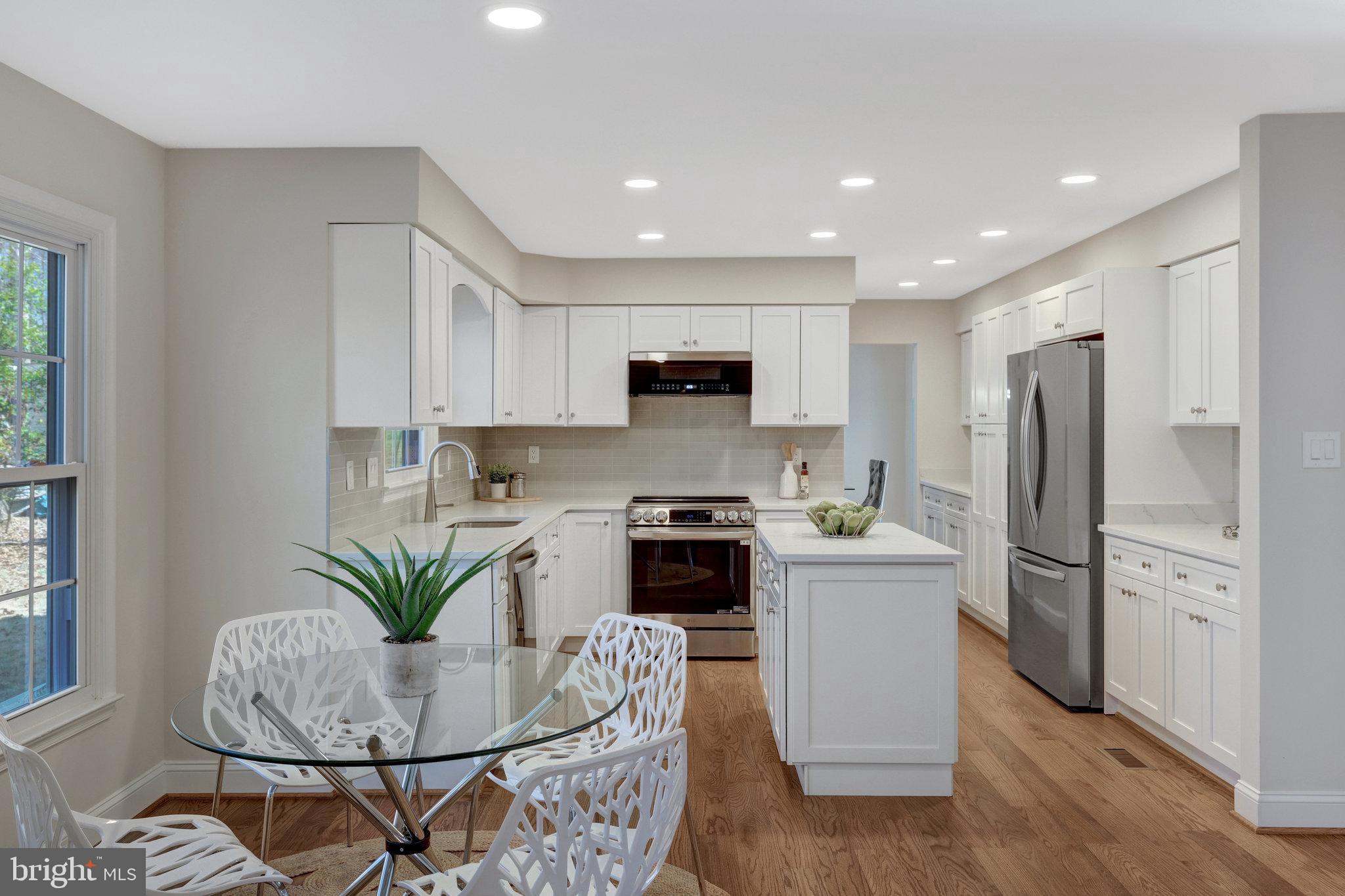 CHACONAS ESTATES - Residential