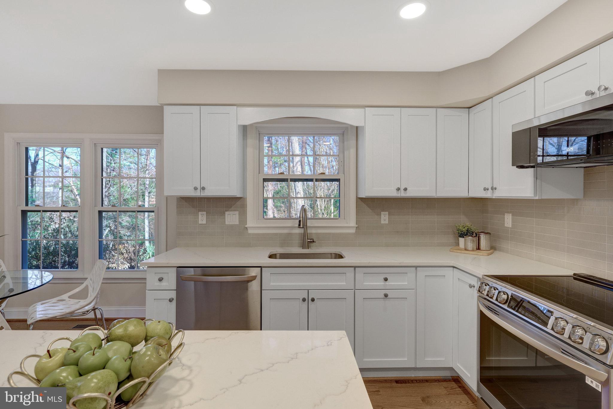 CHACONAS ESTATES - Residential