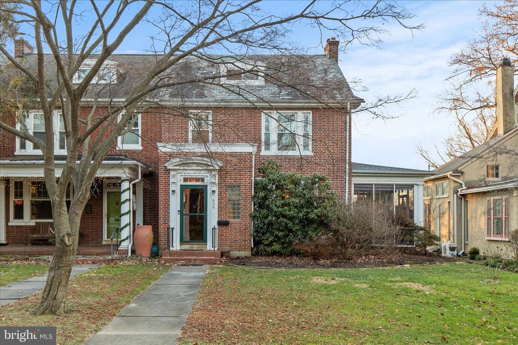 Photo of 606 State Street, Lancaster, PA 17603 (MLS # PALA2045524)