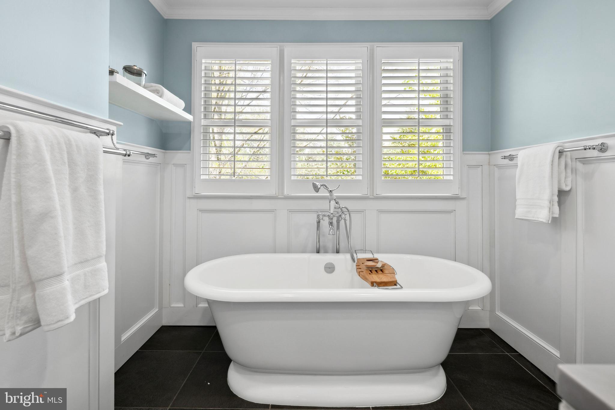 LYON VILLAGE - Residential