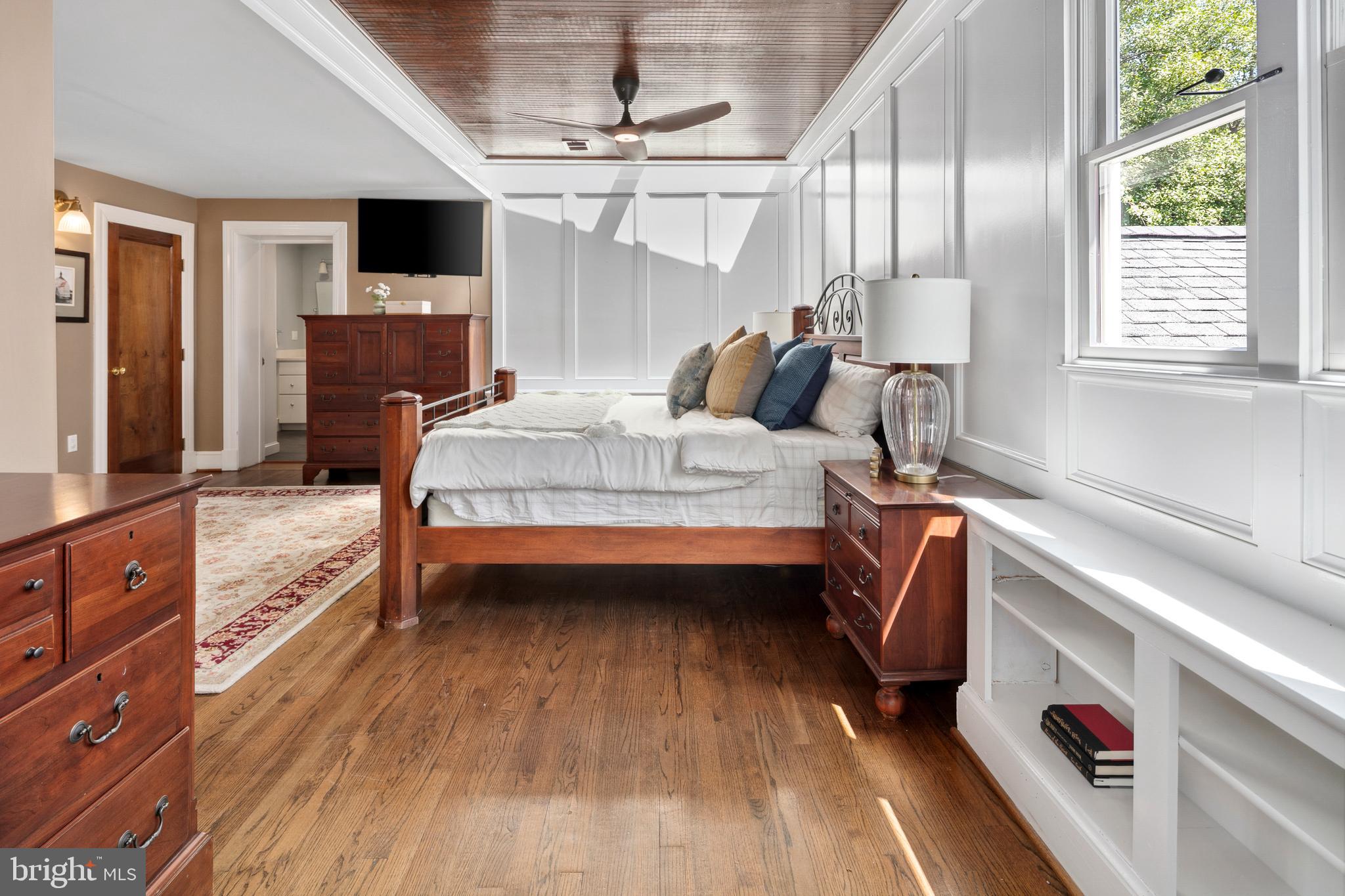 LYON VILLAGE - Residential