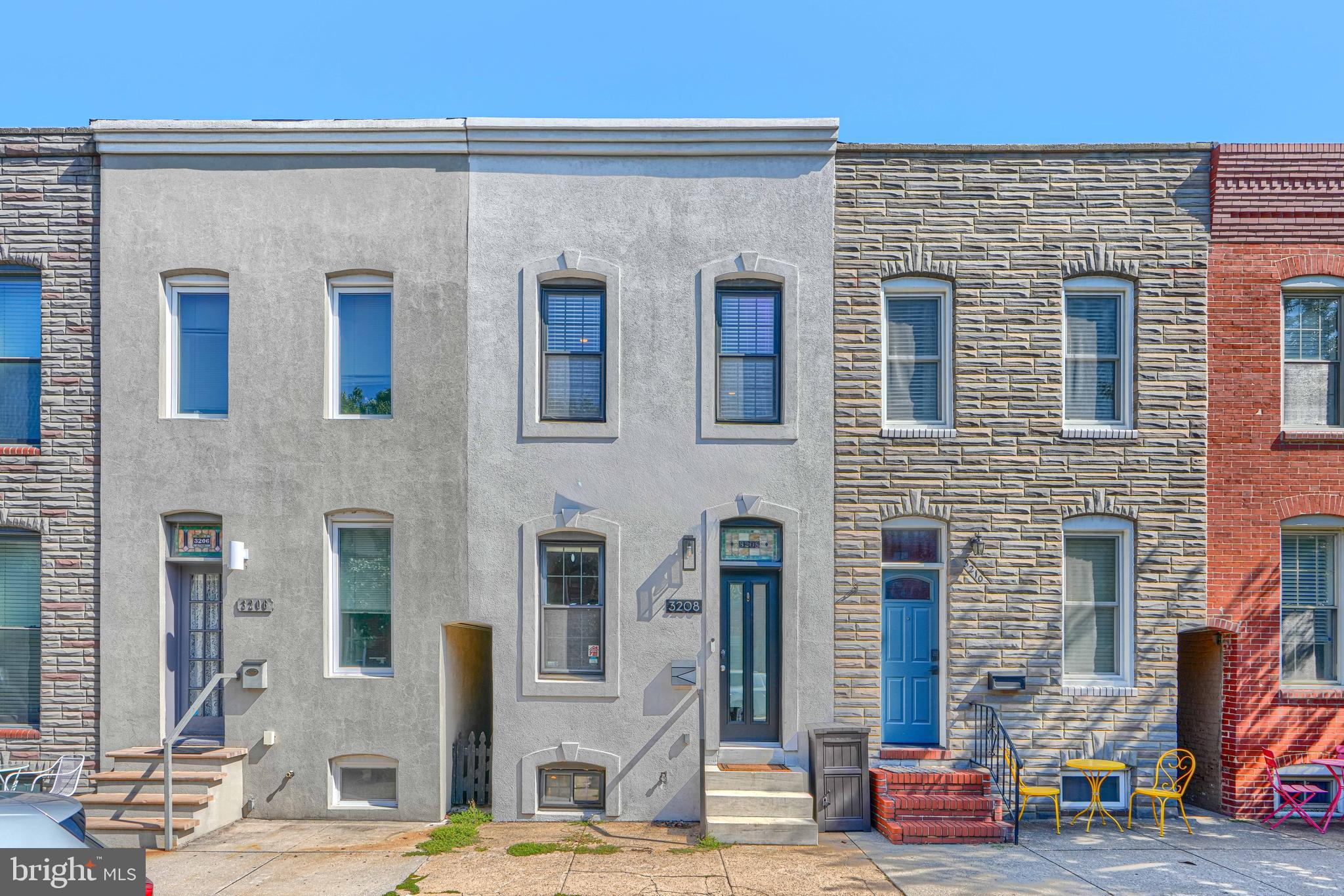 3208 ELLIOTT STREET