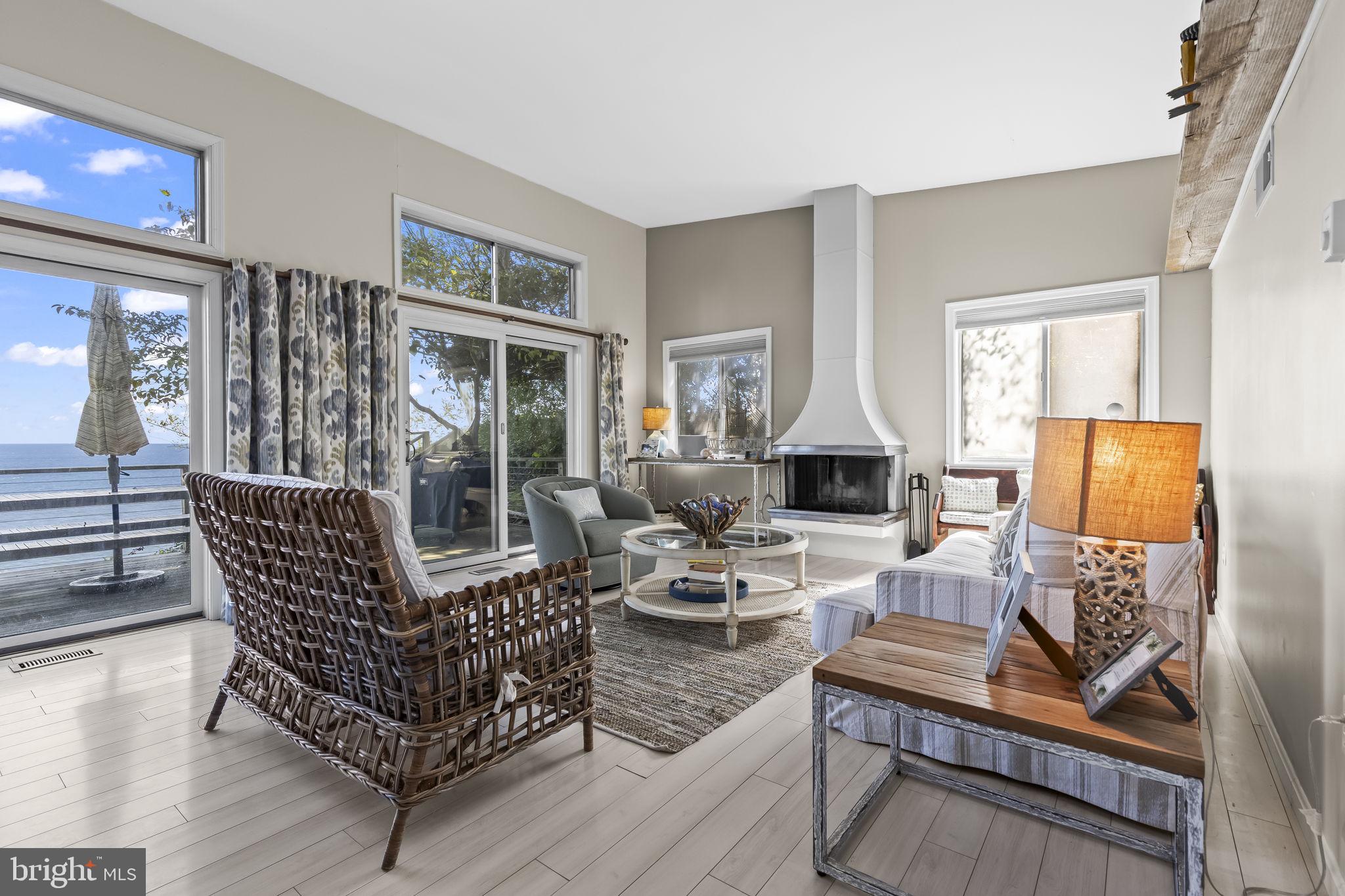 SCIENTISTS CLIFFS - Residential