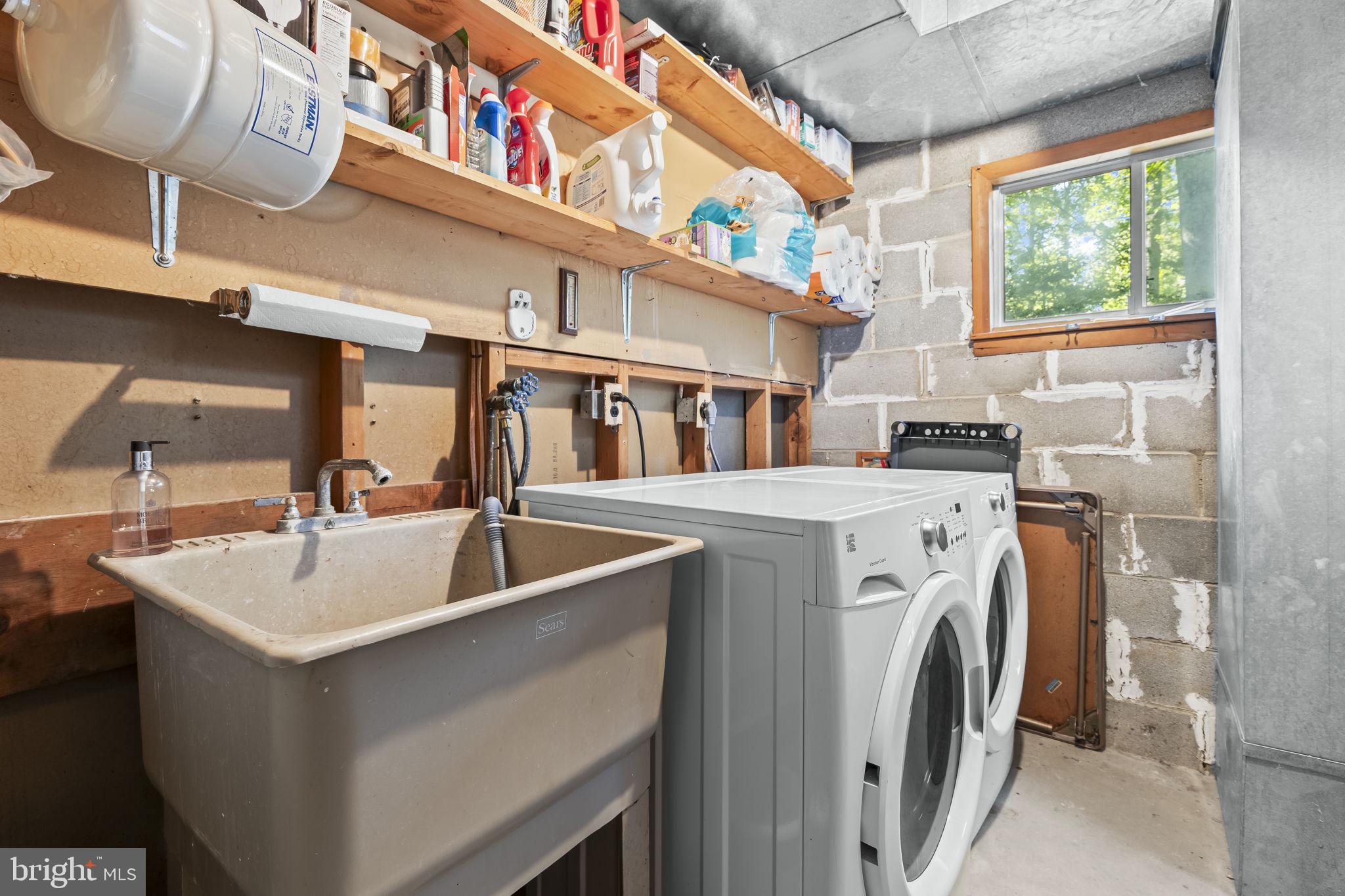 SCIENTISTS CLIFFS - Residential