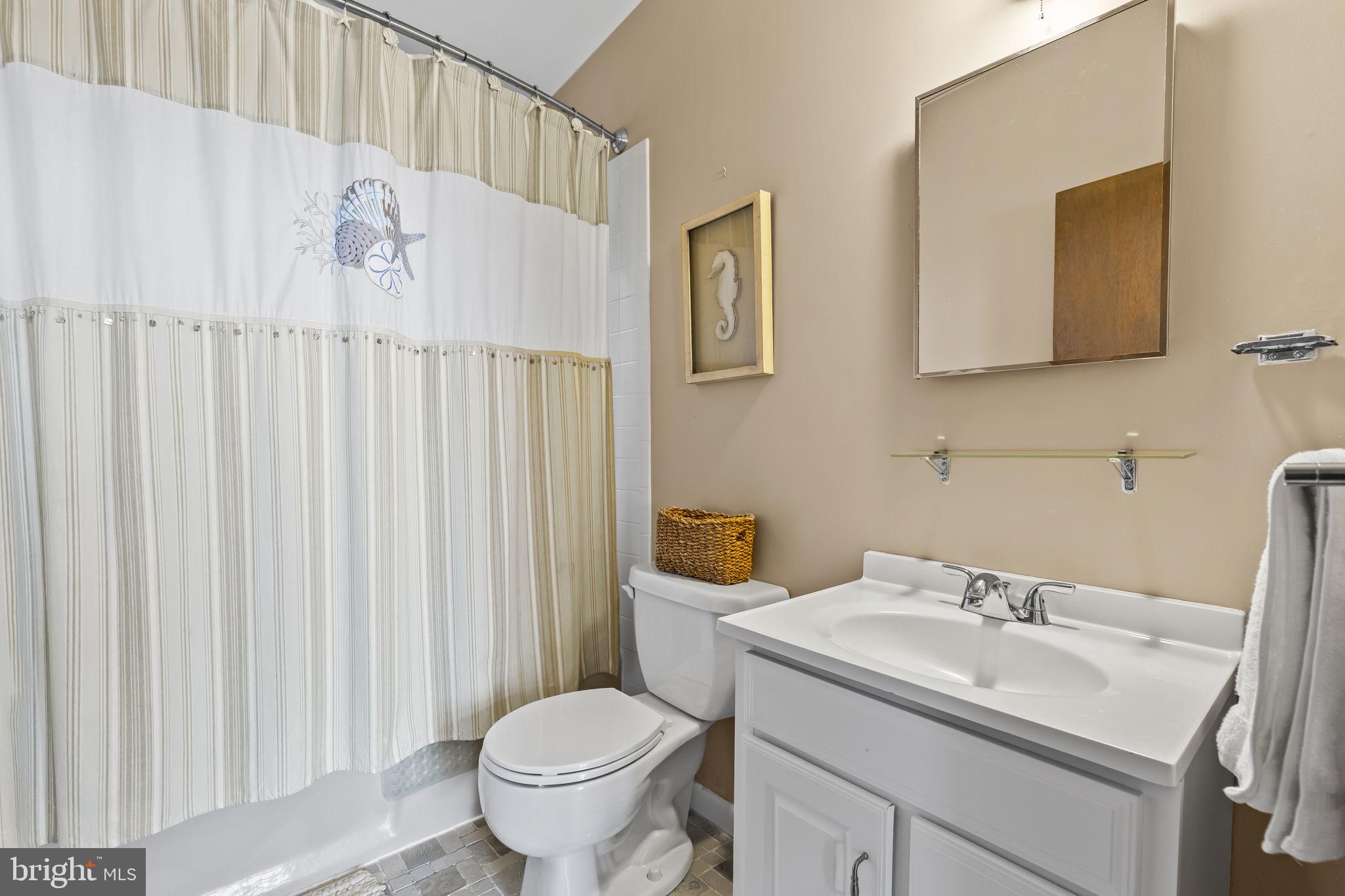 SCIENTISTS CLIFFS - Residential