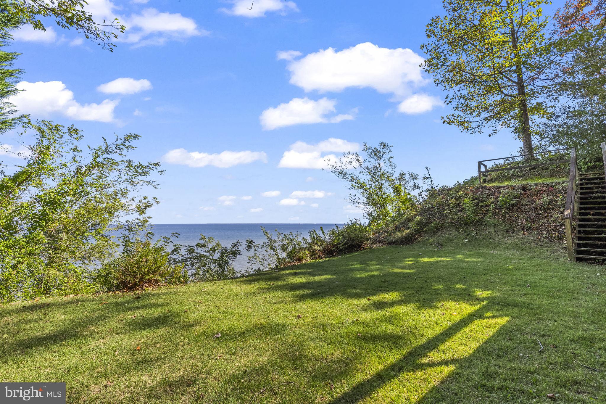 SCIENTISTS CLIFFS - Residential