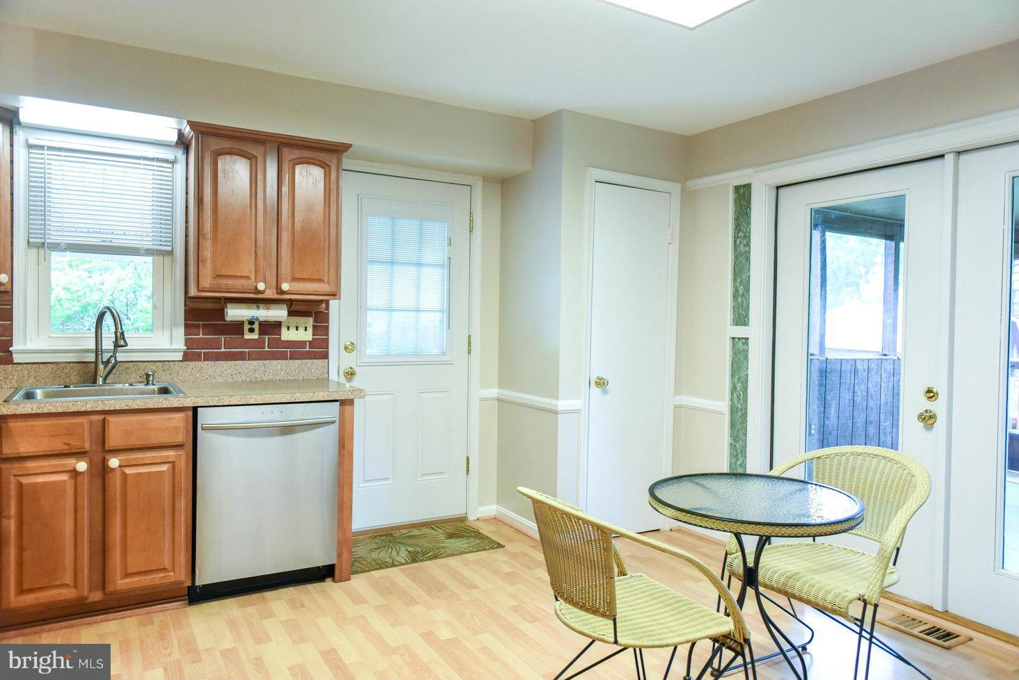 OAK HILL EST SUB - Residential