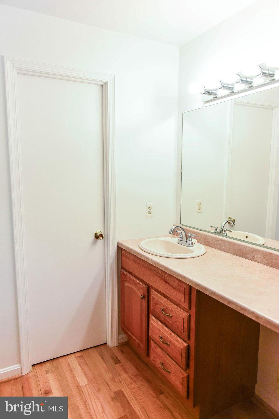 OAK HILL EST SUB - Residential