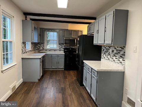 Homes For Sale - 7130 Dogwood Road<br/> WINDSOR MILL, MD 21244