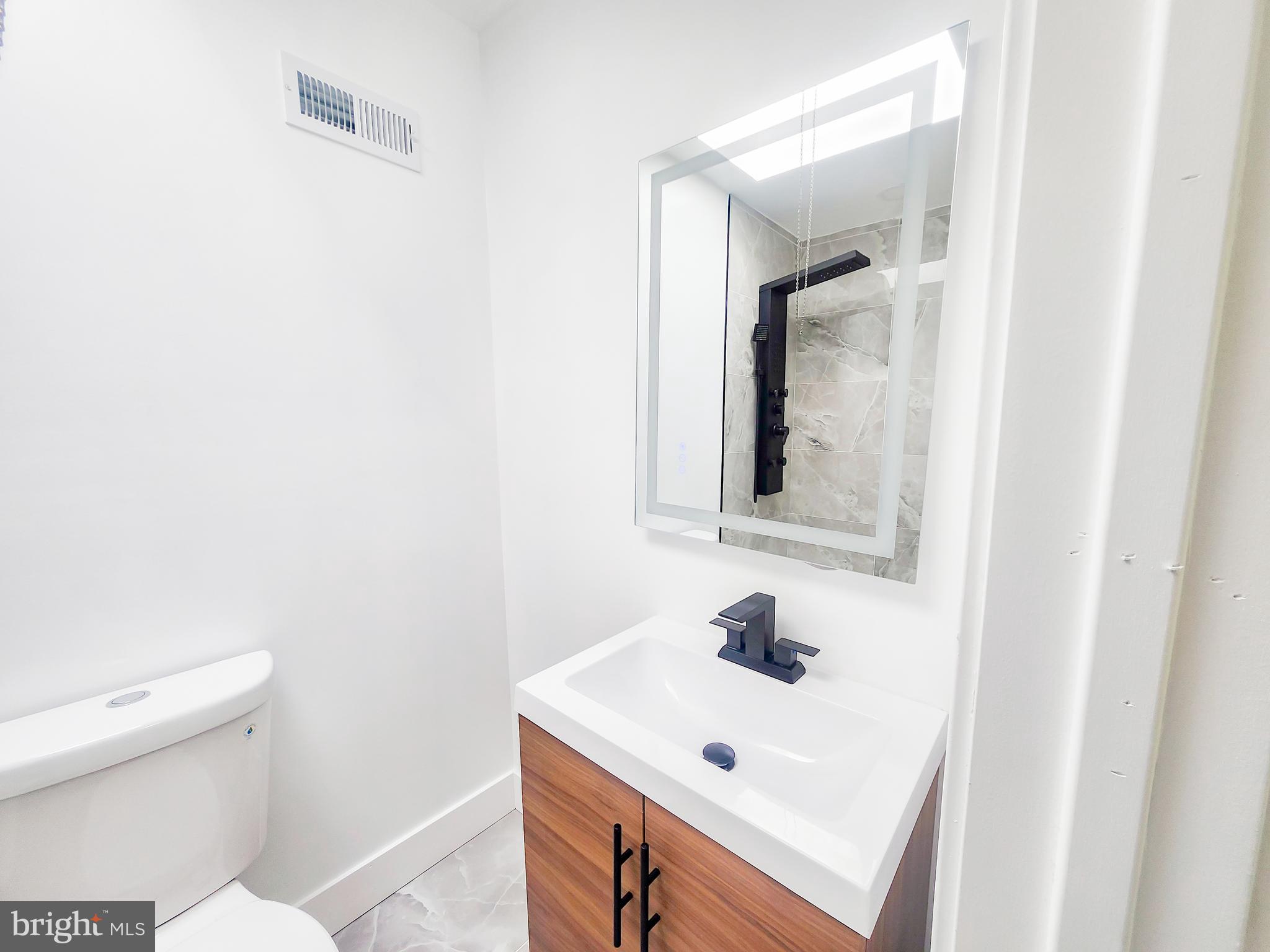 HOLMESBURG - Residential