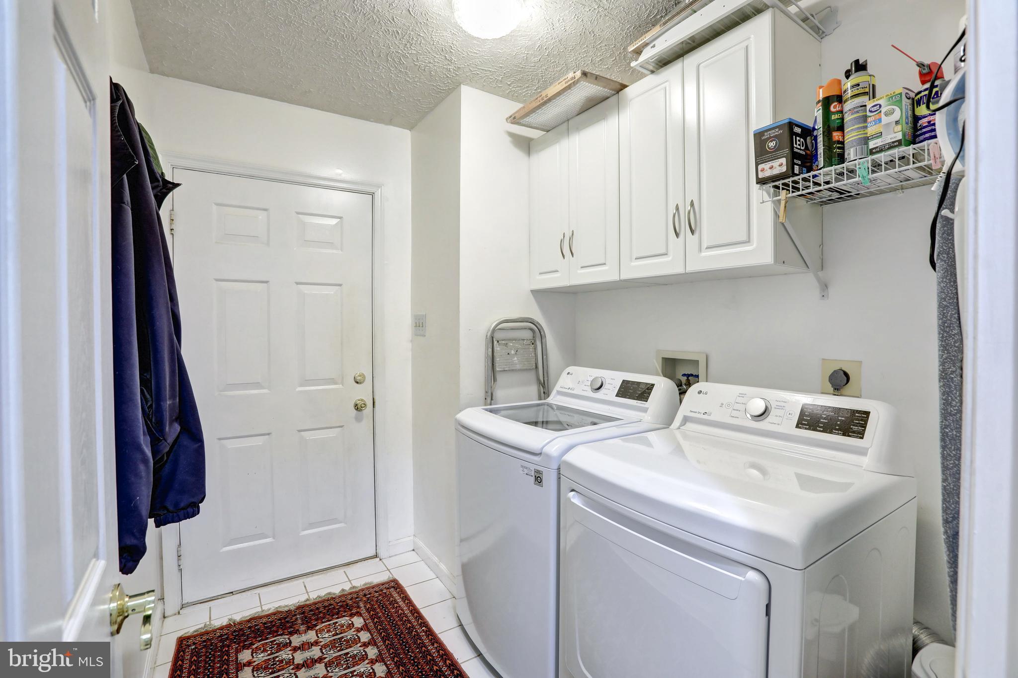 LOCUST HILL - Residential