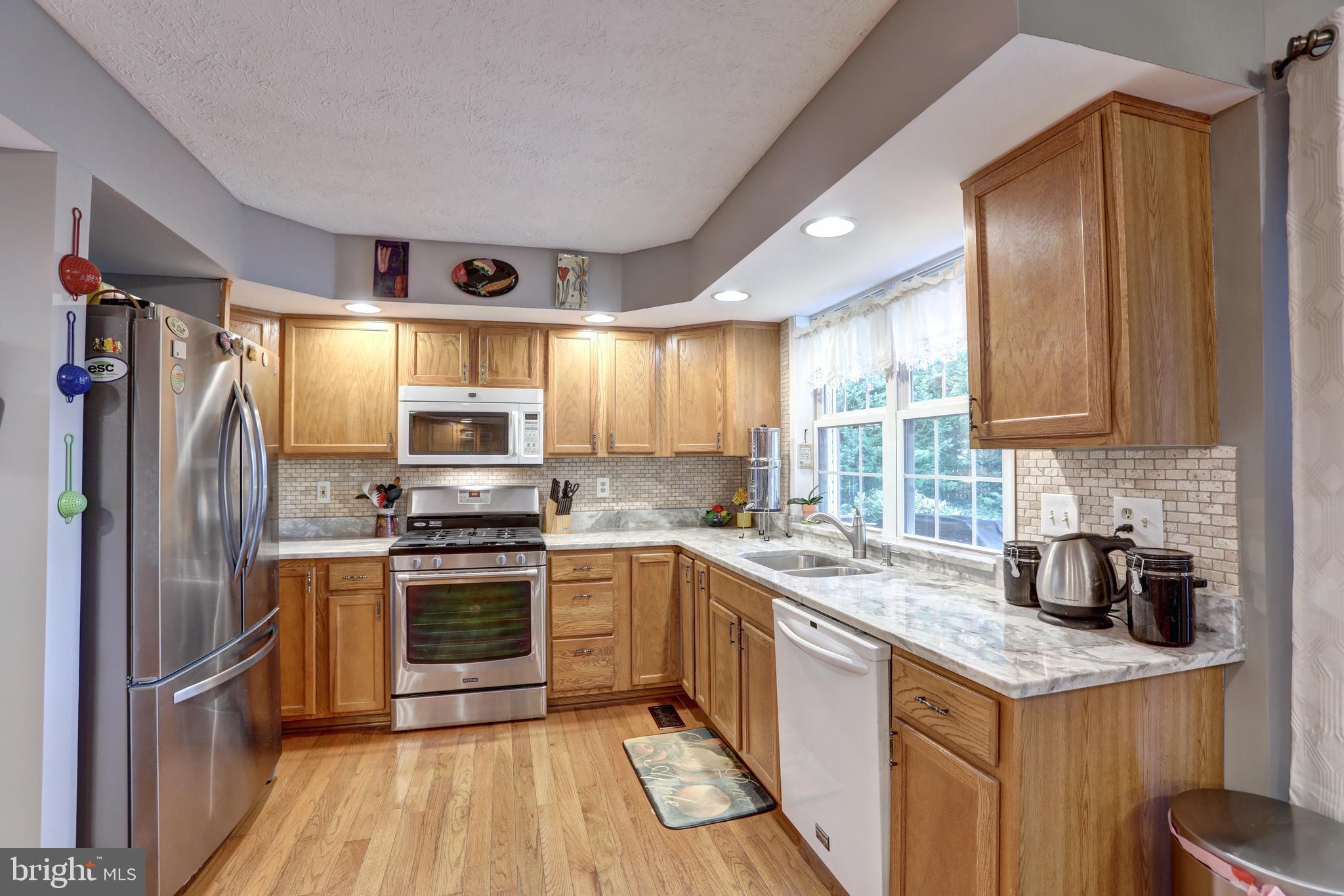 LOCUST HILL - Residential