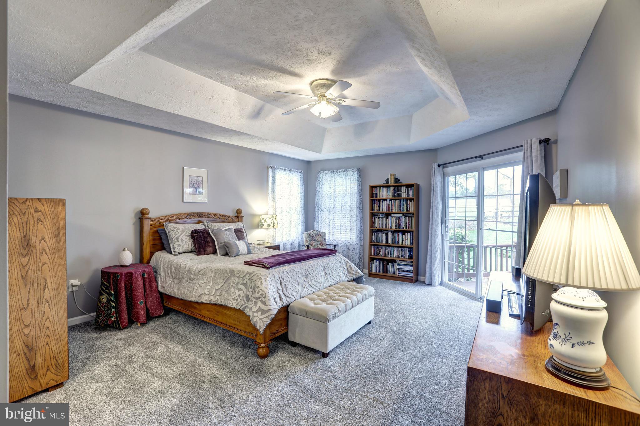 LOCUST HILL - Residential