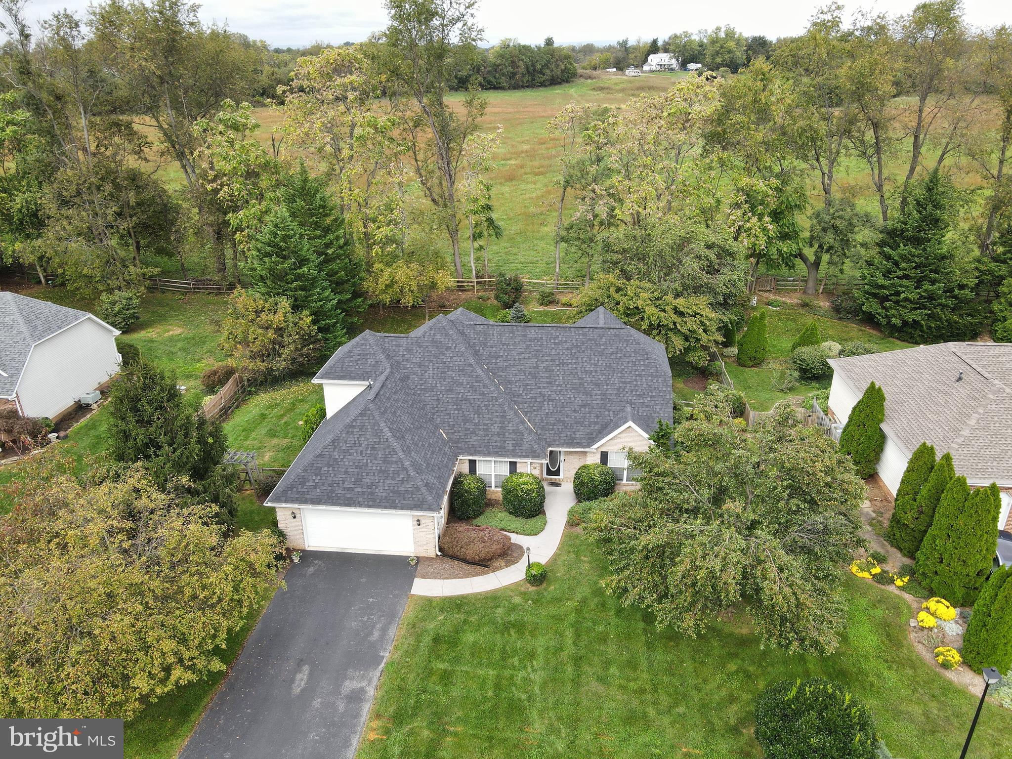 LOCUST HILL - Residential