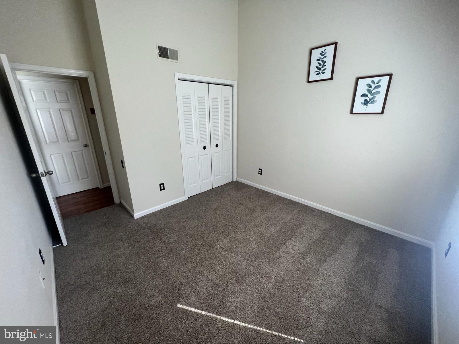 WOODLANDS NORTH - Residential