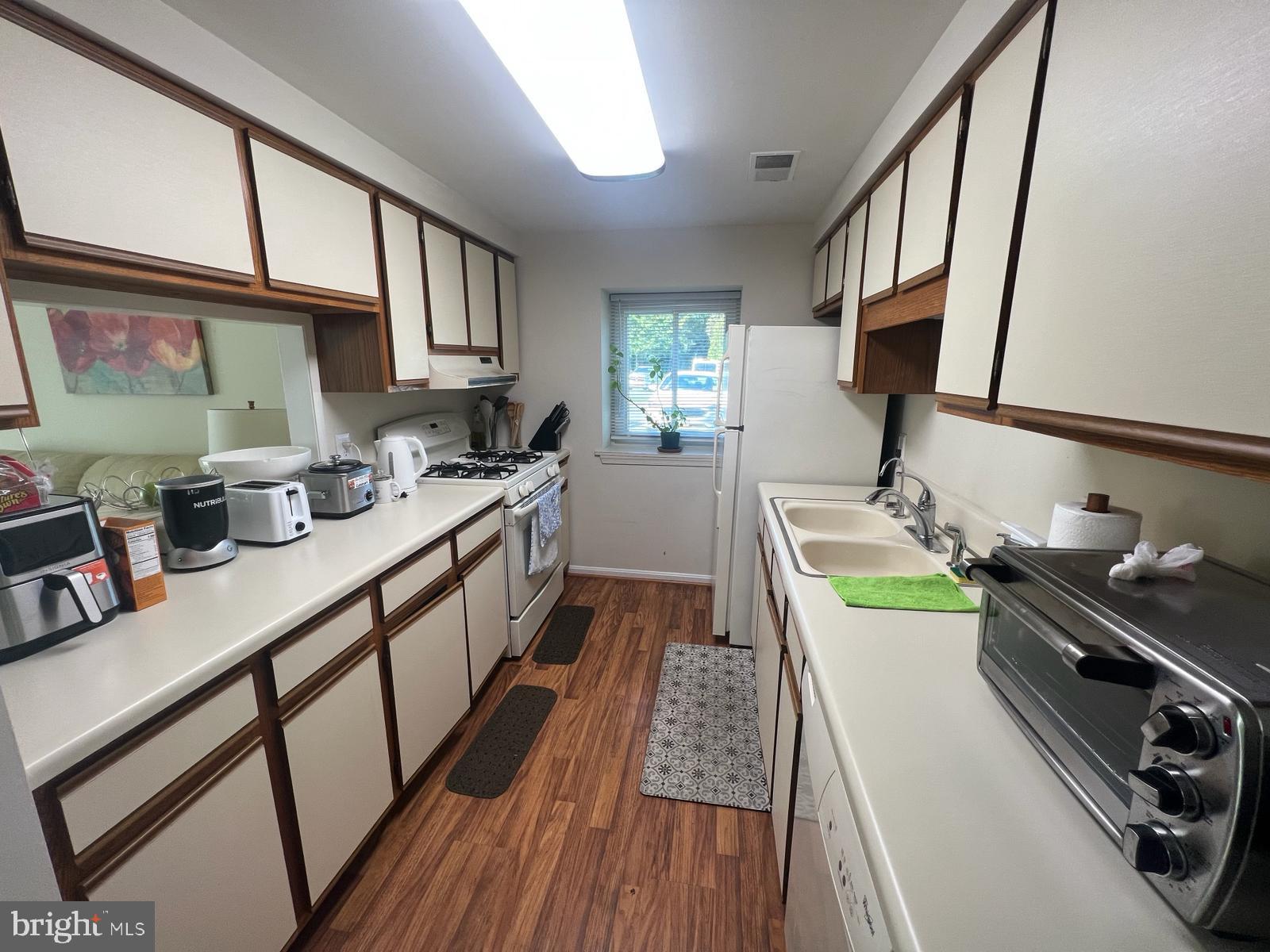 WOODLANDS NORTH - Residential