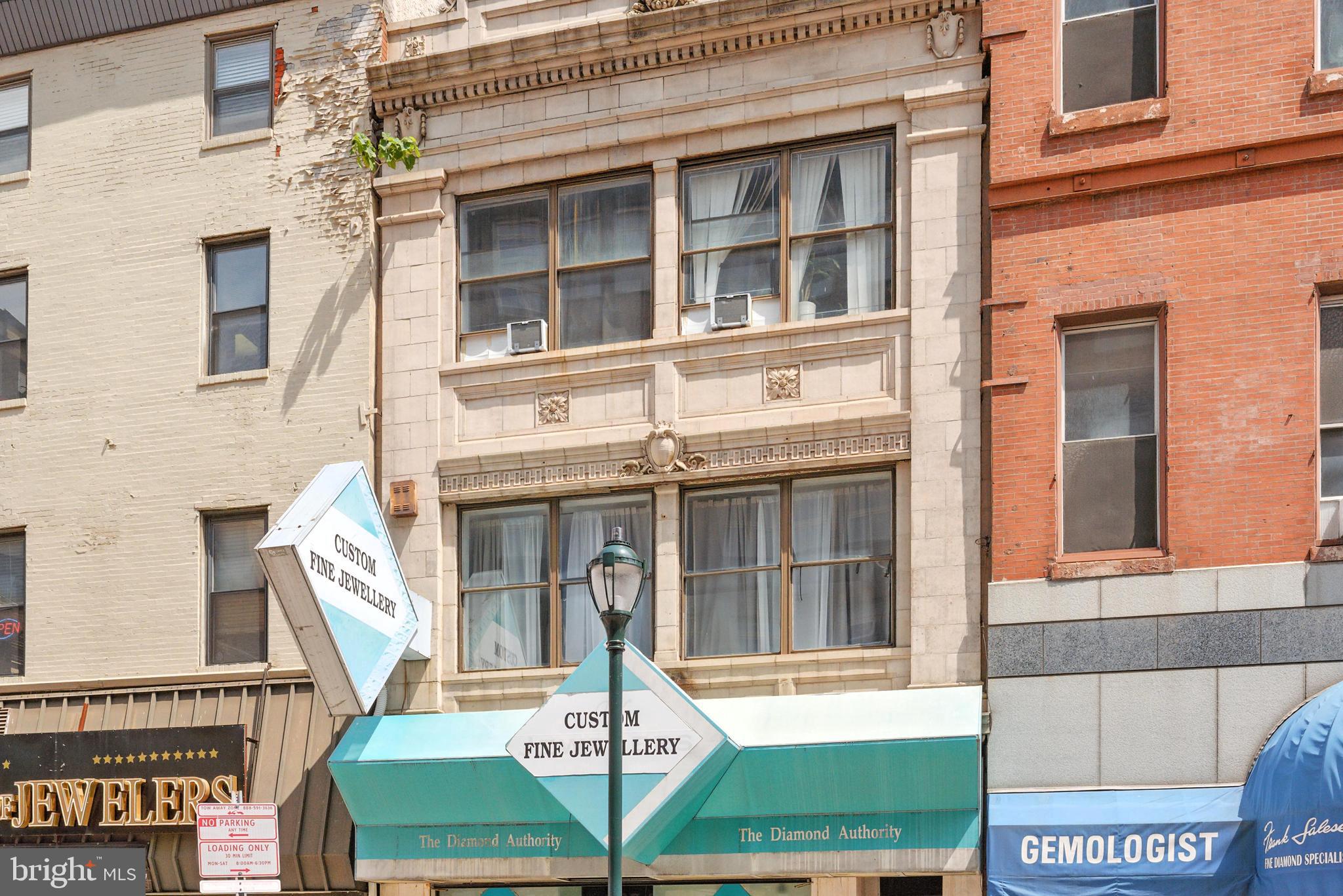 WASHINGTON SQ - Commercial Sale