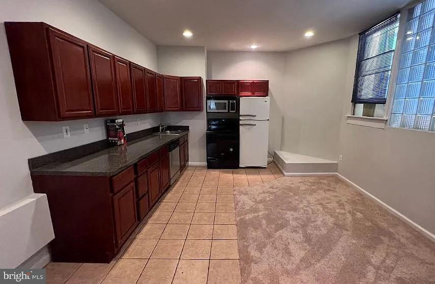 WASHINGTON SQ - Commercial Sale