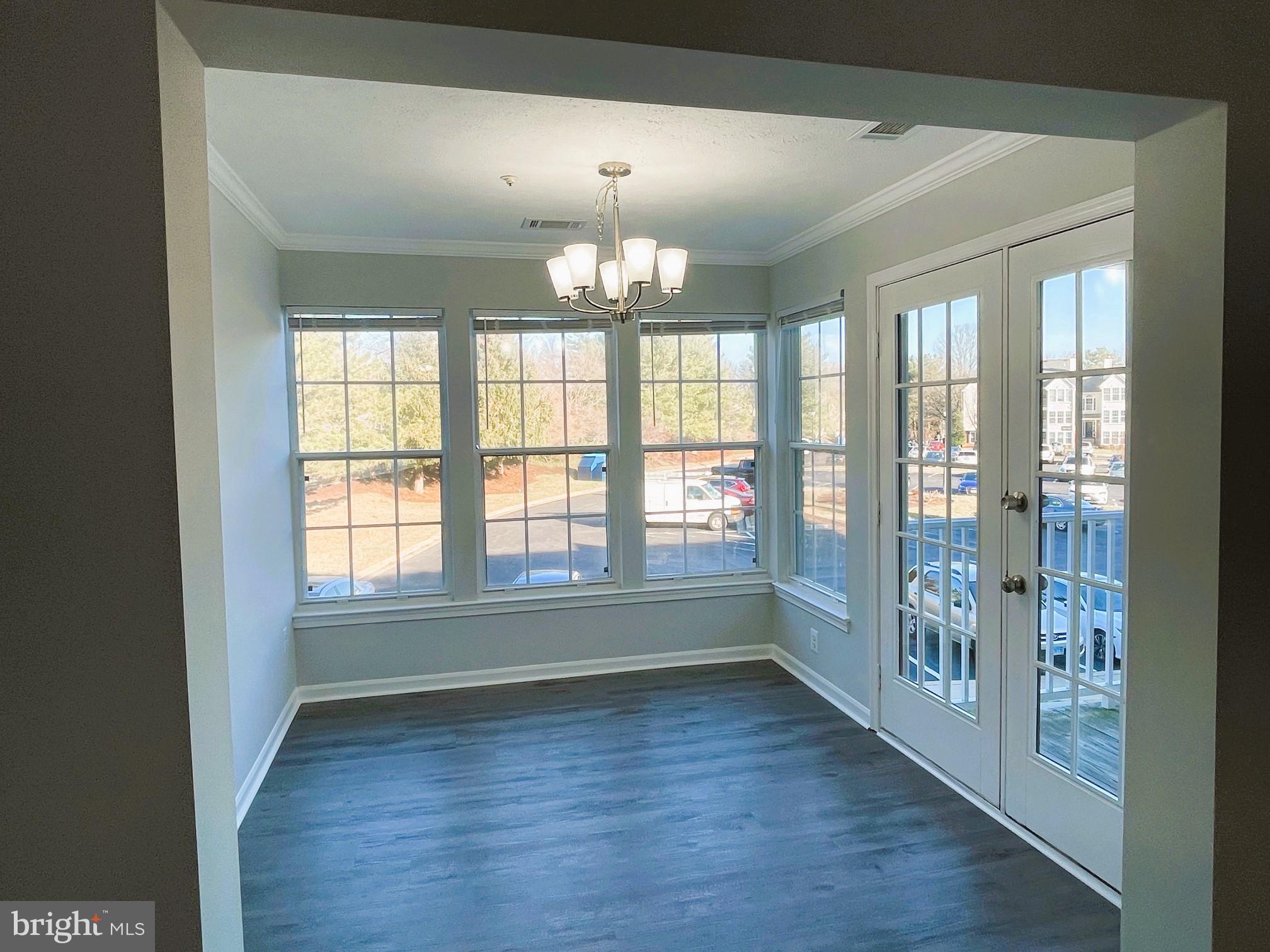 DEEP CREEK COMMONS - Residential