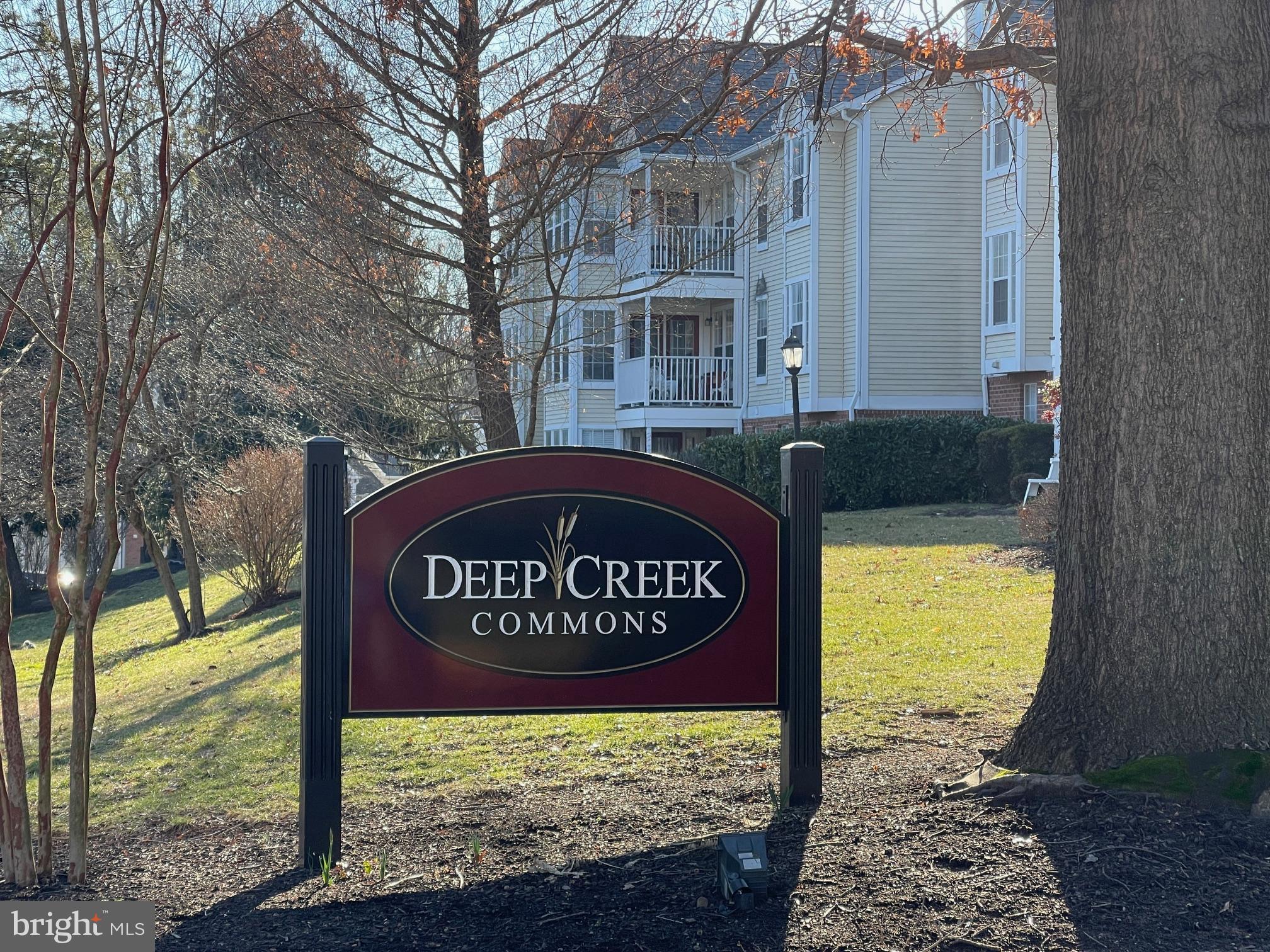 DEEP CREEK COMMONS - Residential