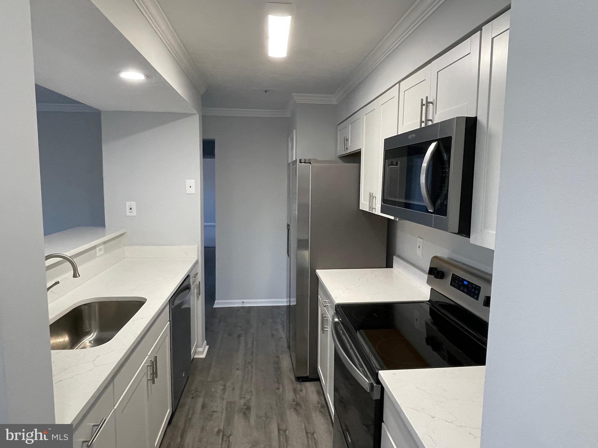 614 JUPITER HILLS COURT 6-6H
