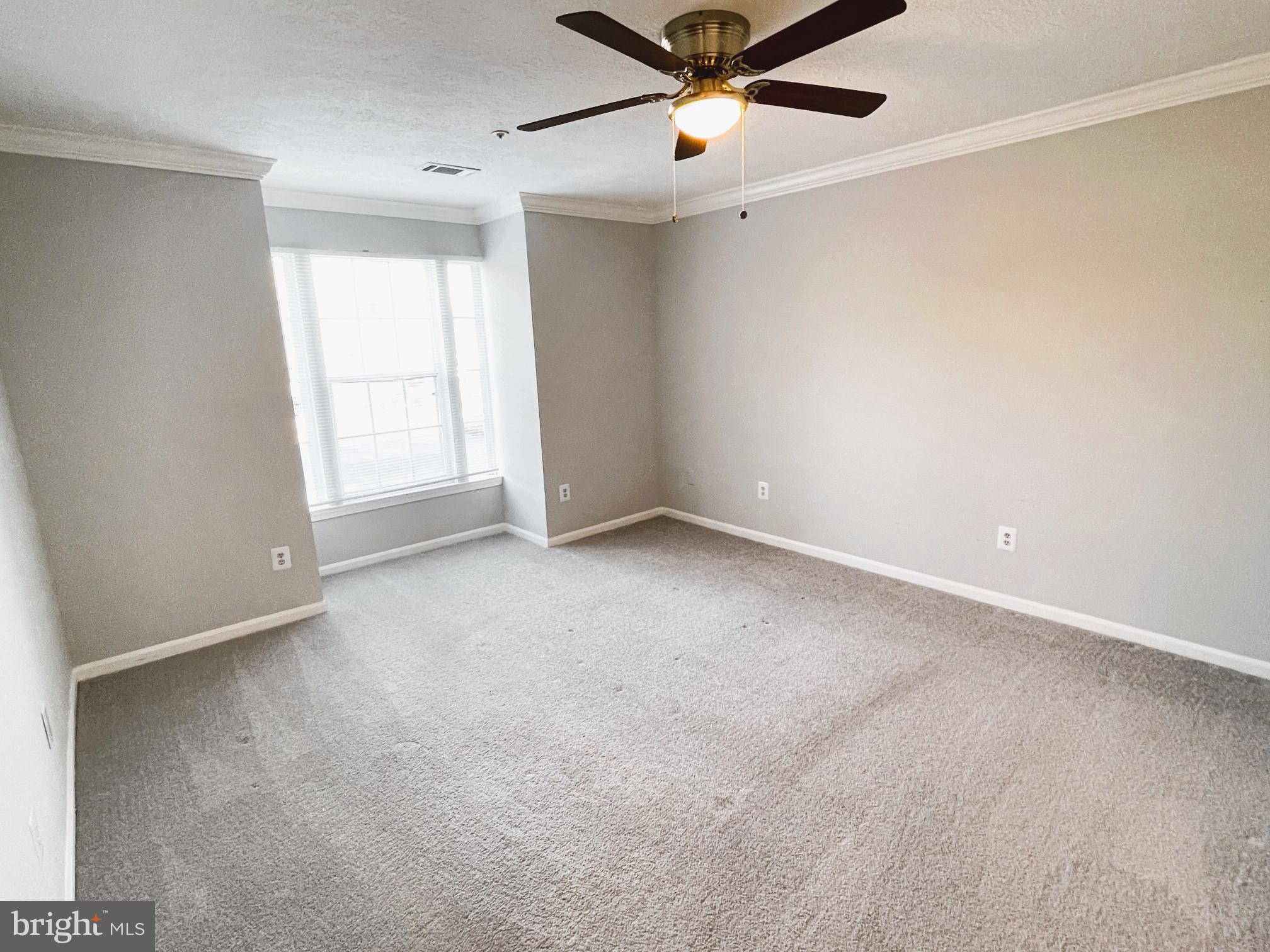 DEEP CREEK COMMONS - Residential