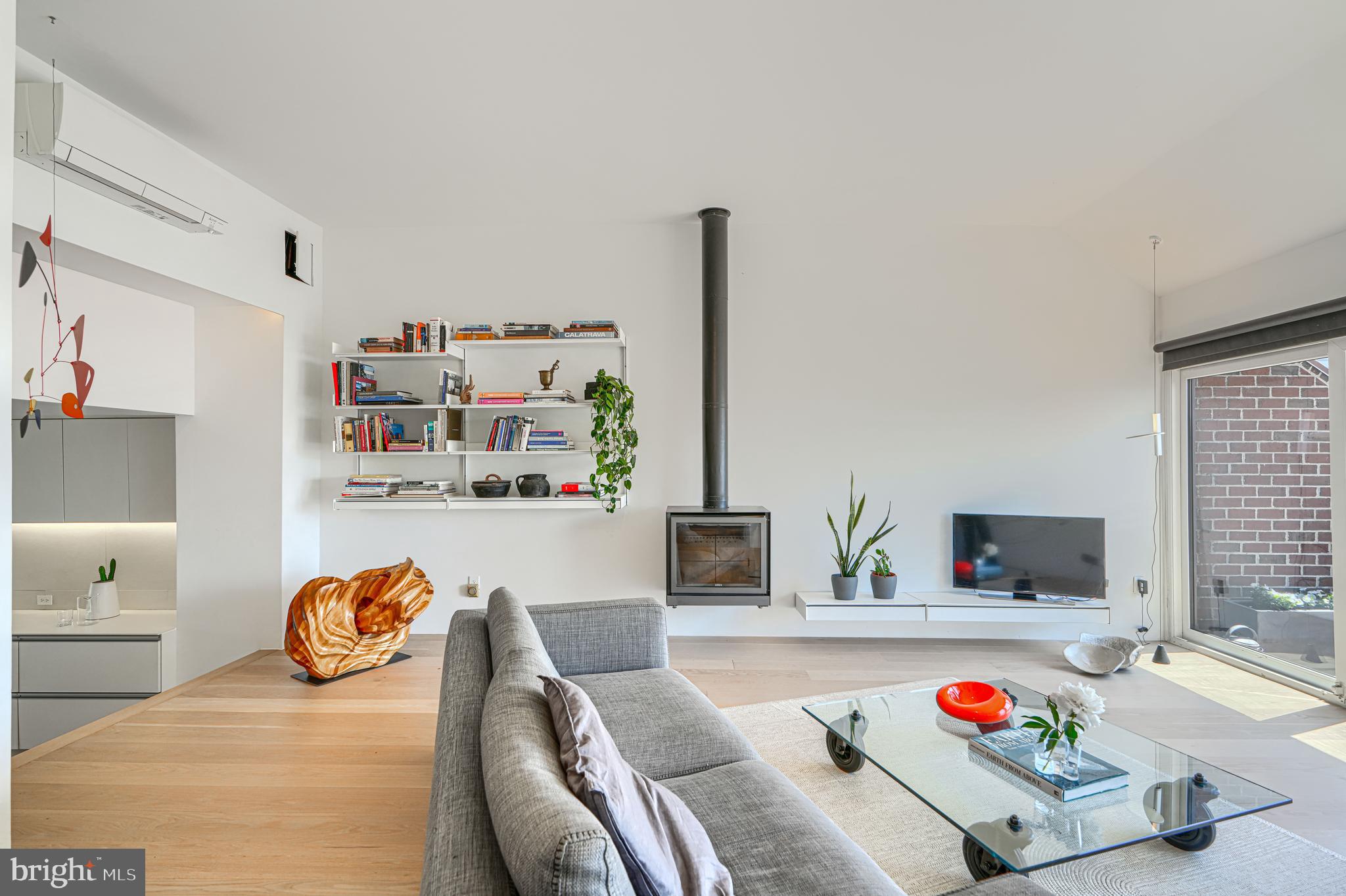 THE ANCHORAGE - Residential