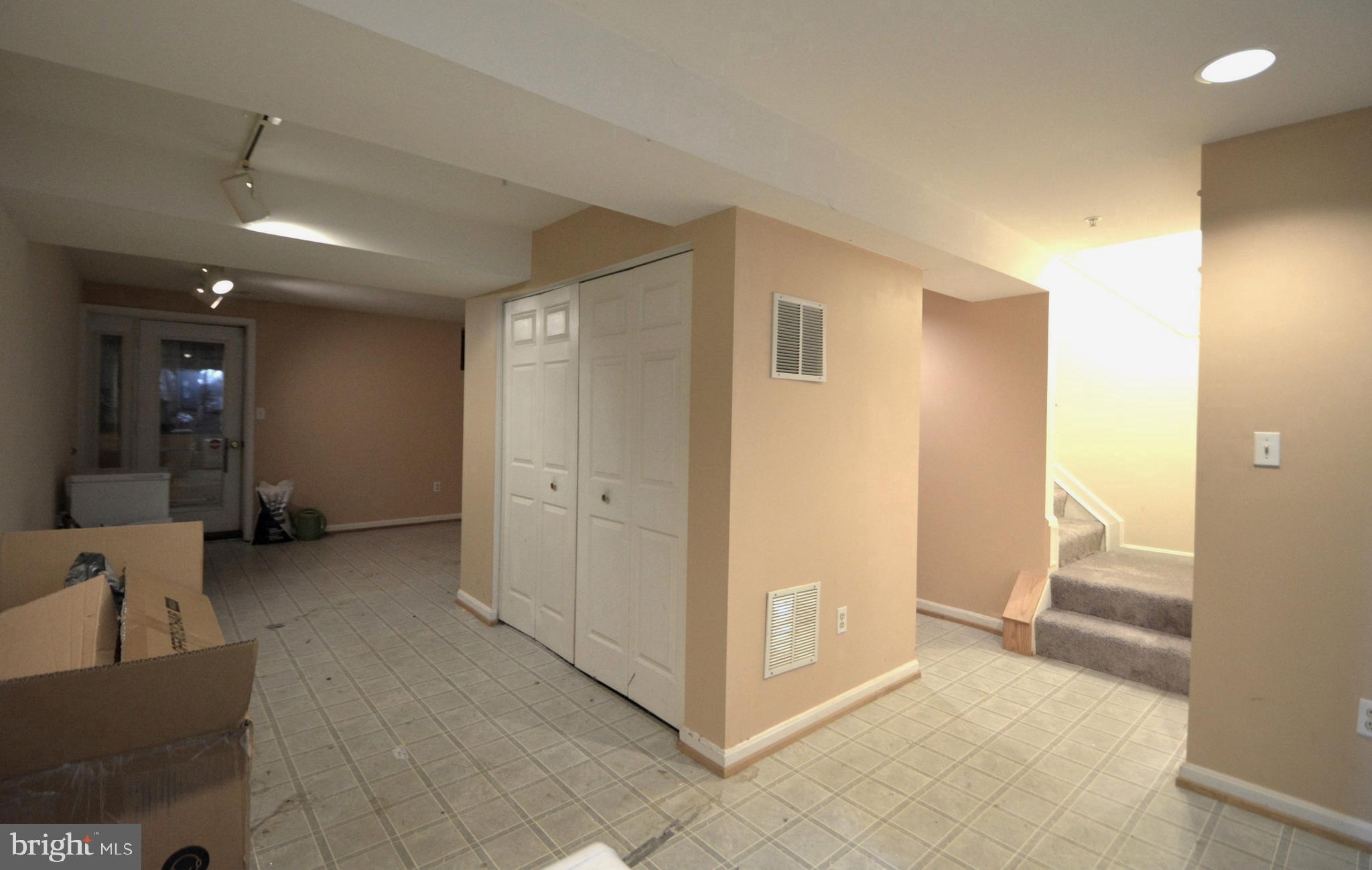 NEW TOWN - Residential