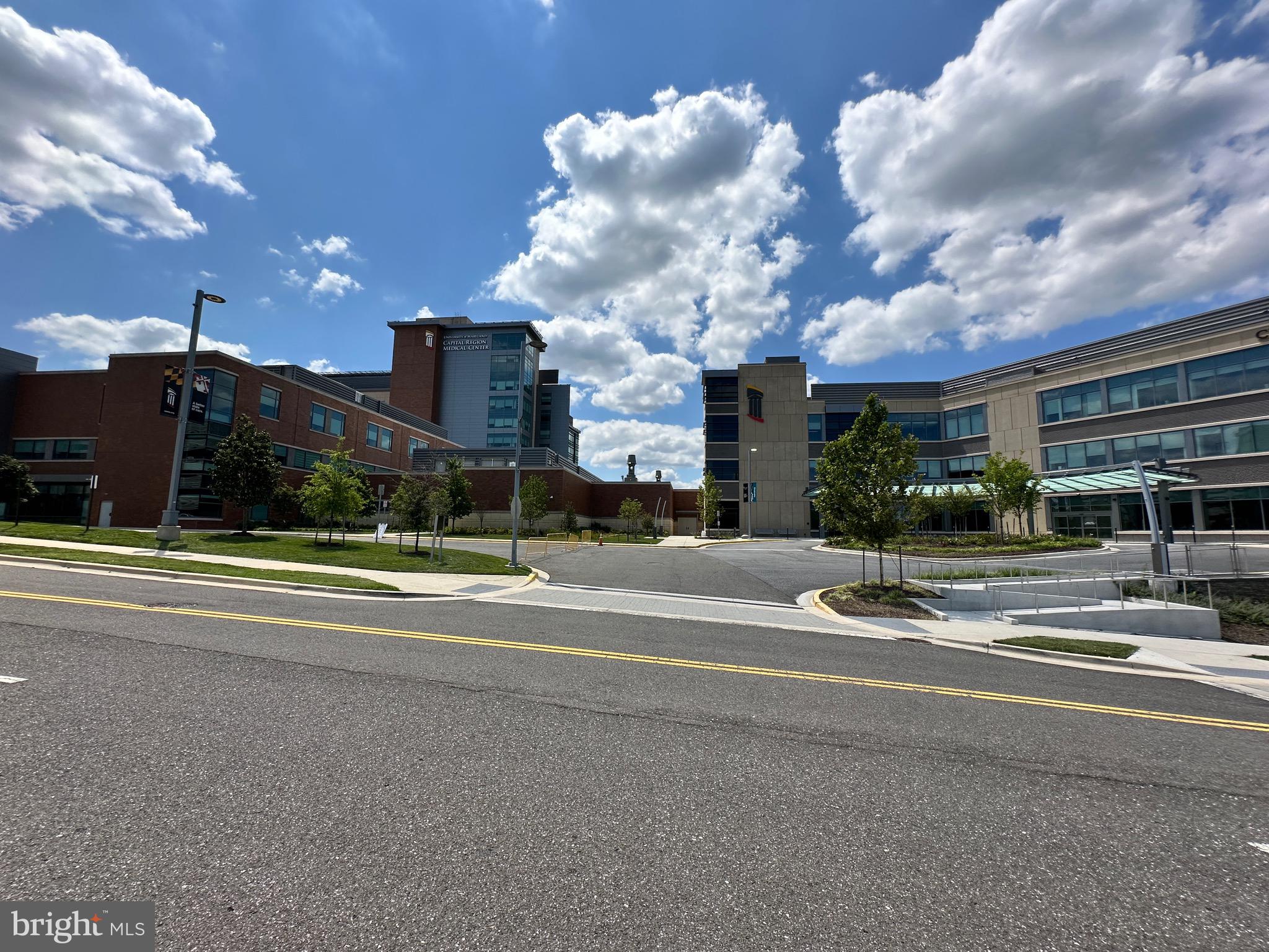 WOODVIEW VILLAGE - Residential Lease