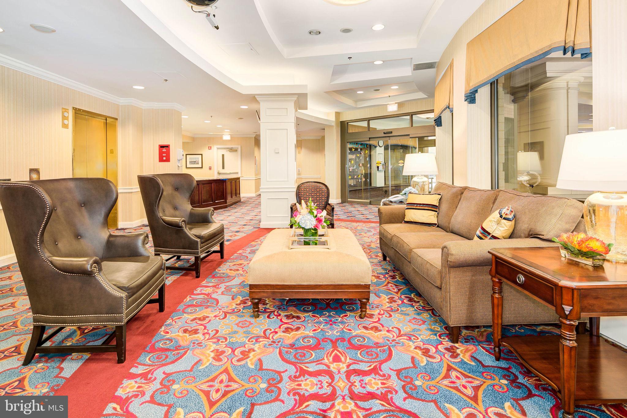 THE JEFFERSON - SUNRISE SENIOR LIVING - Residential