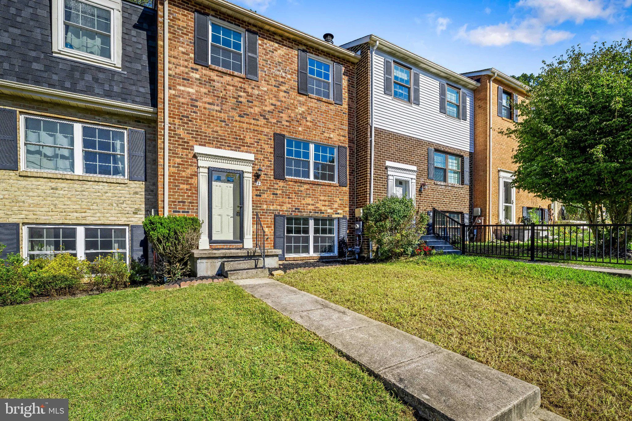 9 Oak Shadows Court, Baltimore, MD 21228