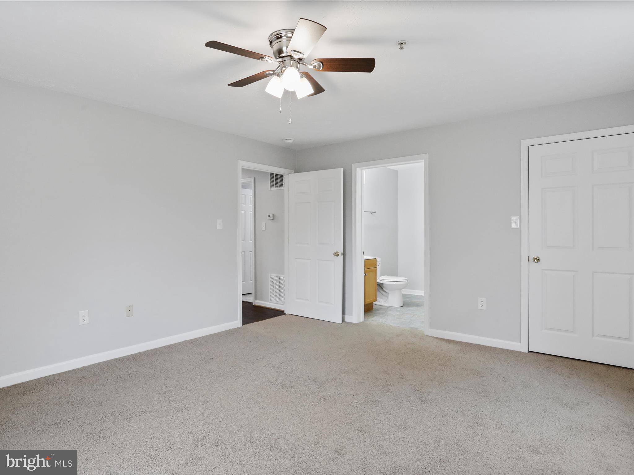 SIGNAL KNOB STATION - Residential