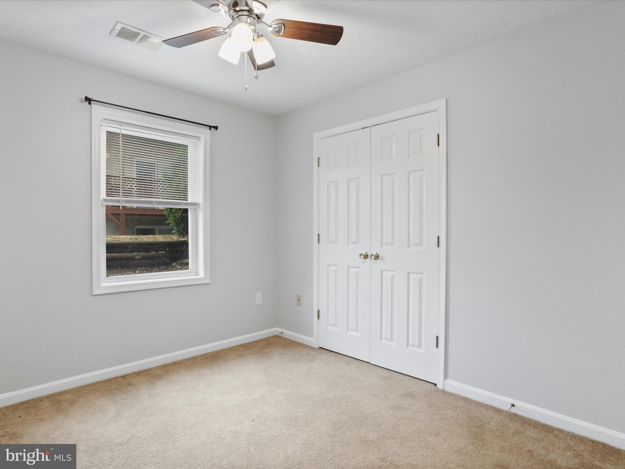 SIGNAL KNOB STATION - Residential