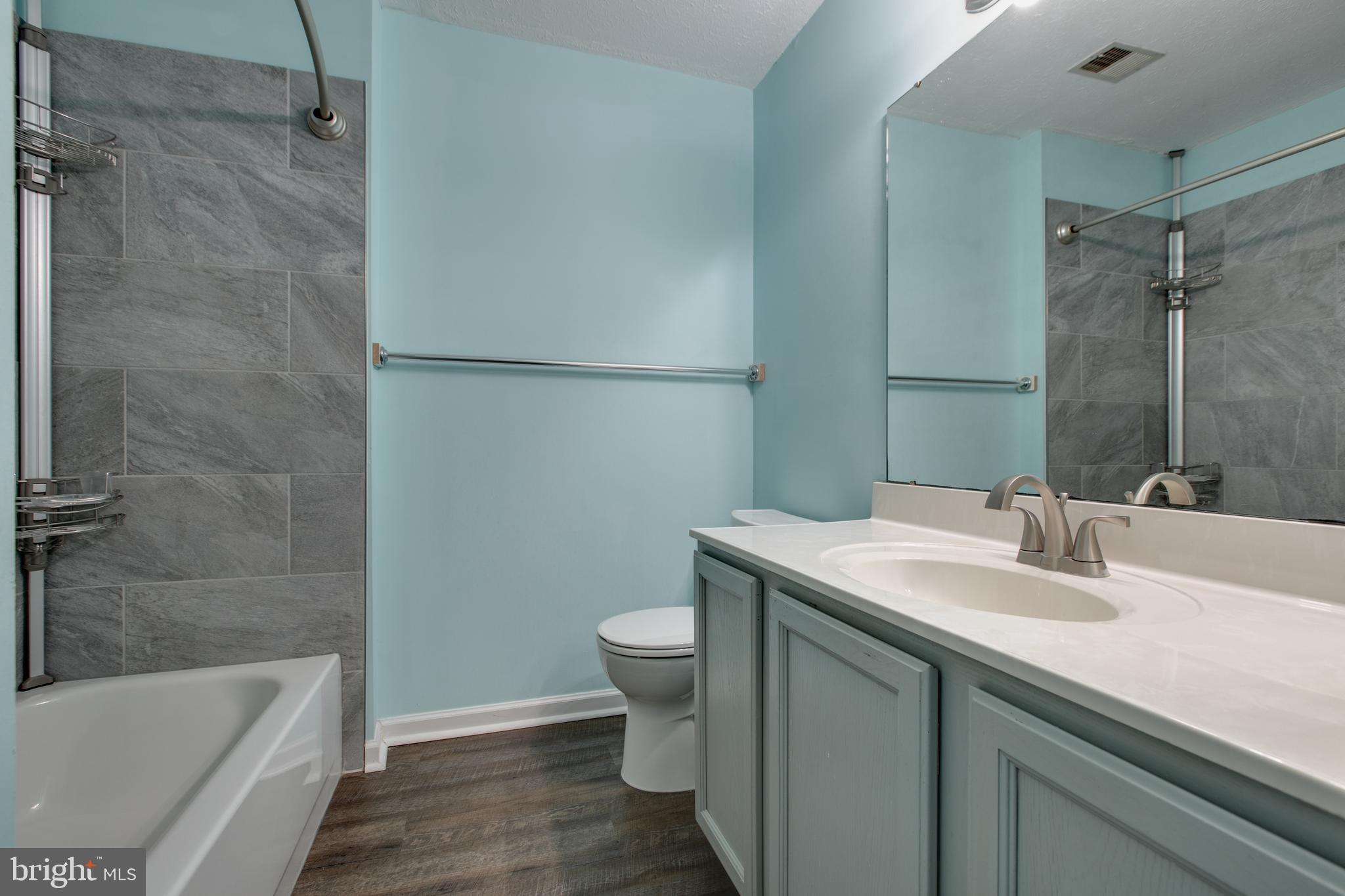 BRIGHTFIELD - Residential