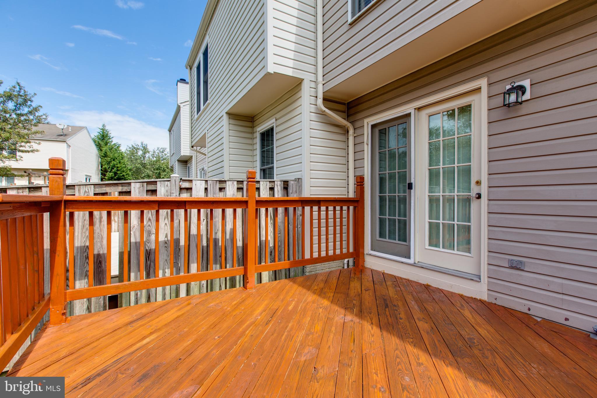 BRIGHTFIELD - Residential