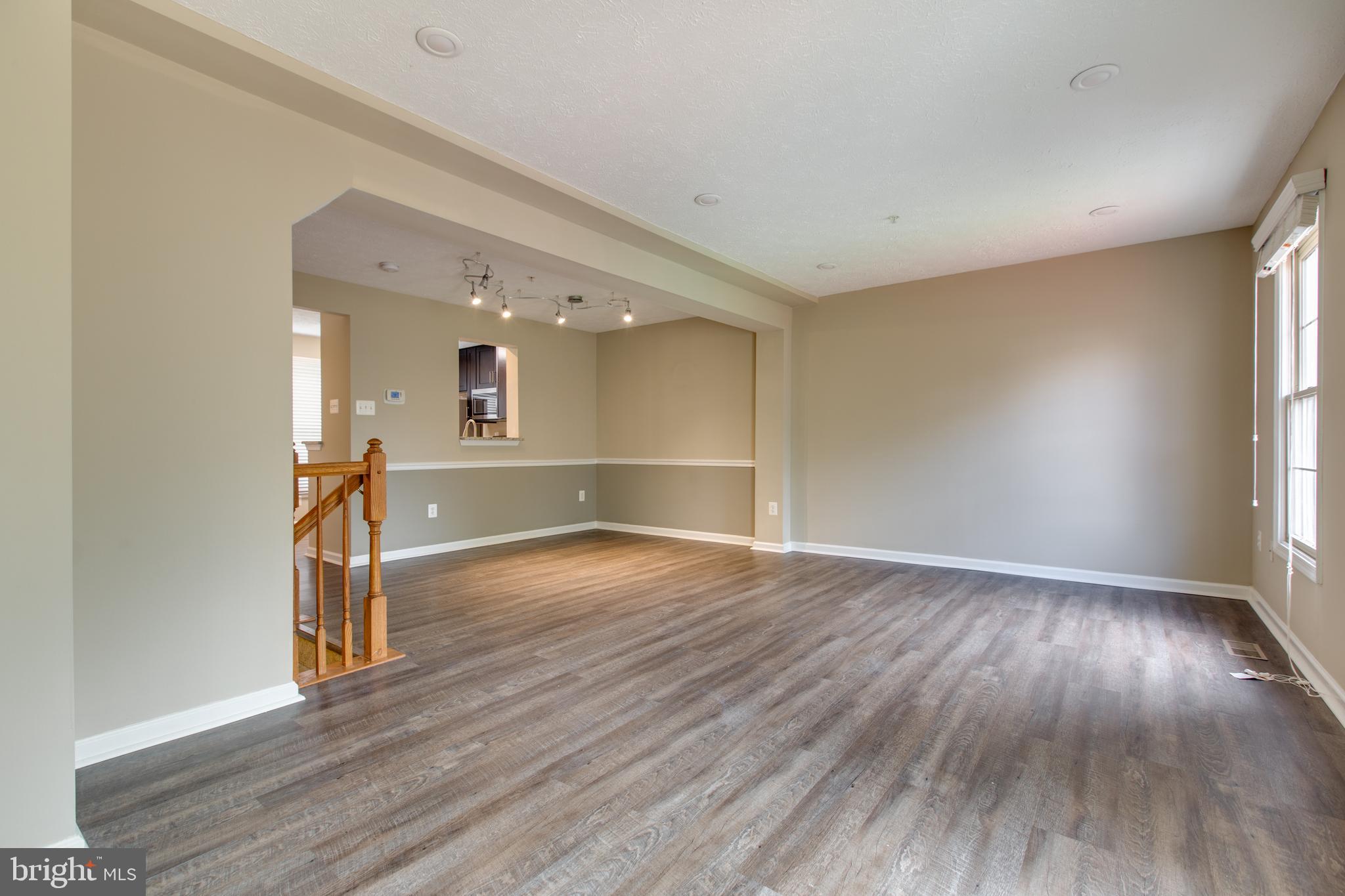 BRIGHTFIELD - Residential