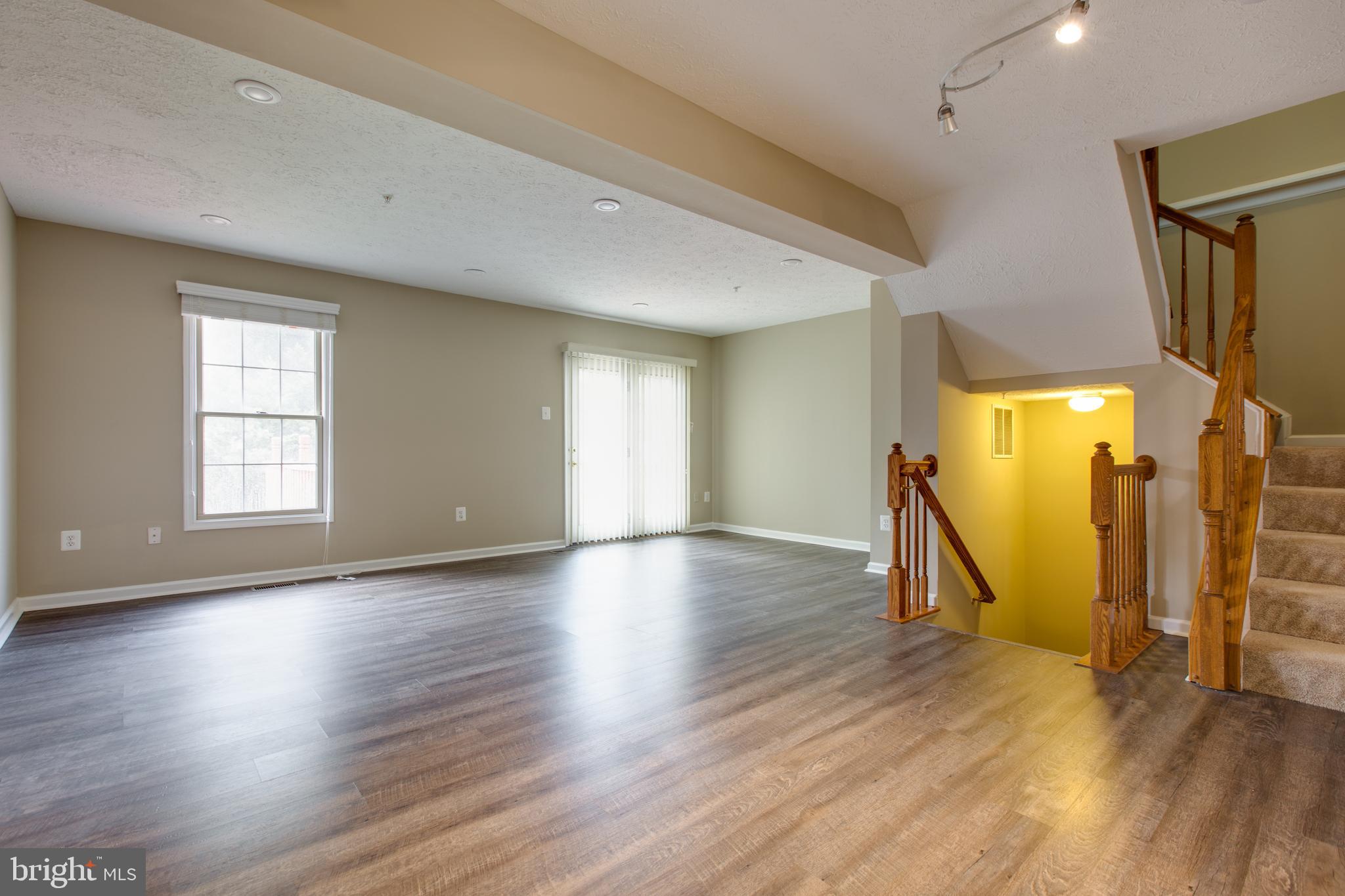 BRIGHTFIELD - Residential