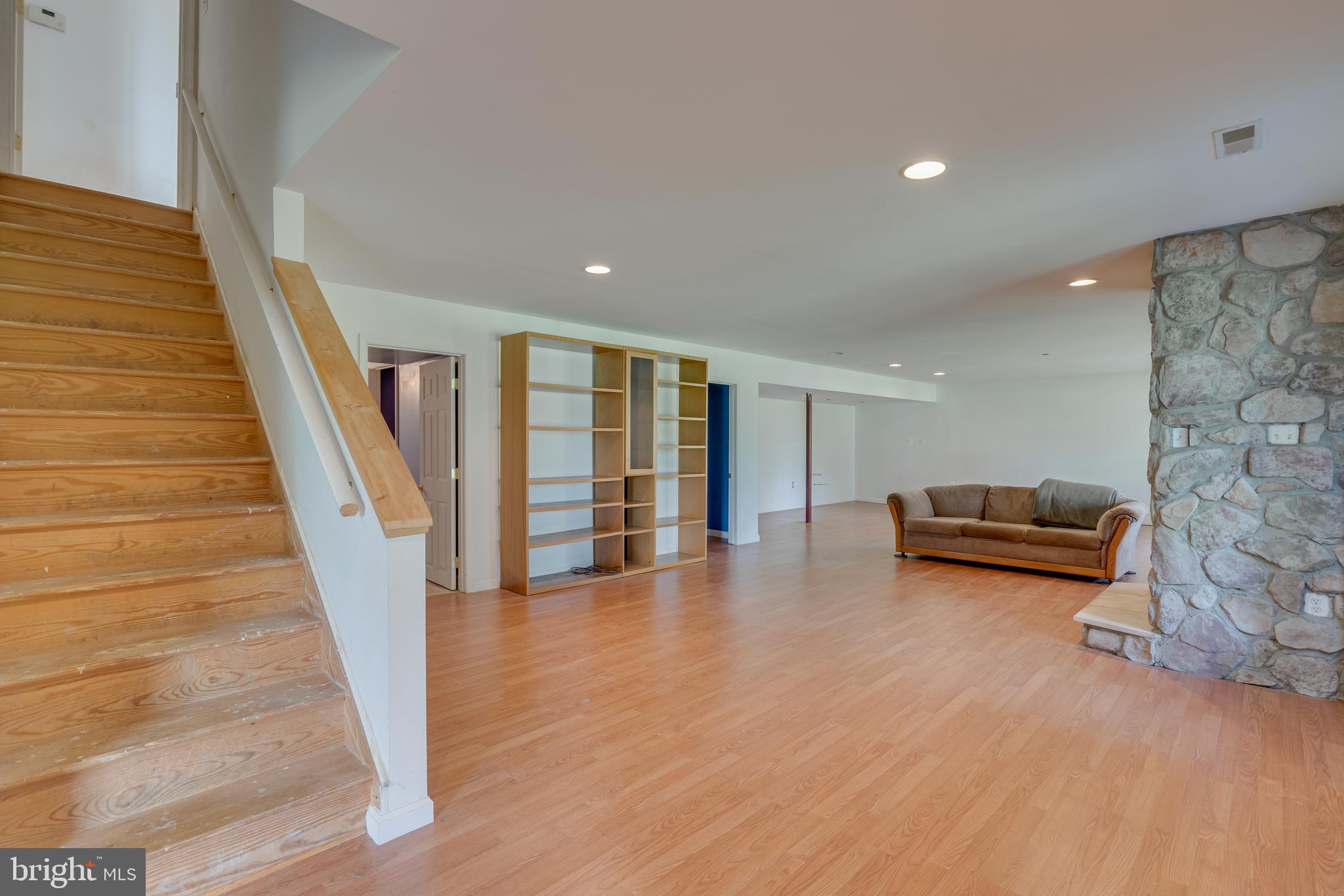 BUNKER HILL - Residential